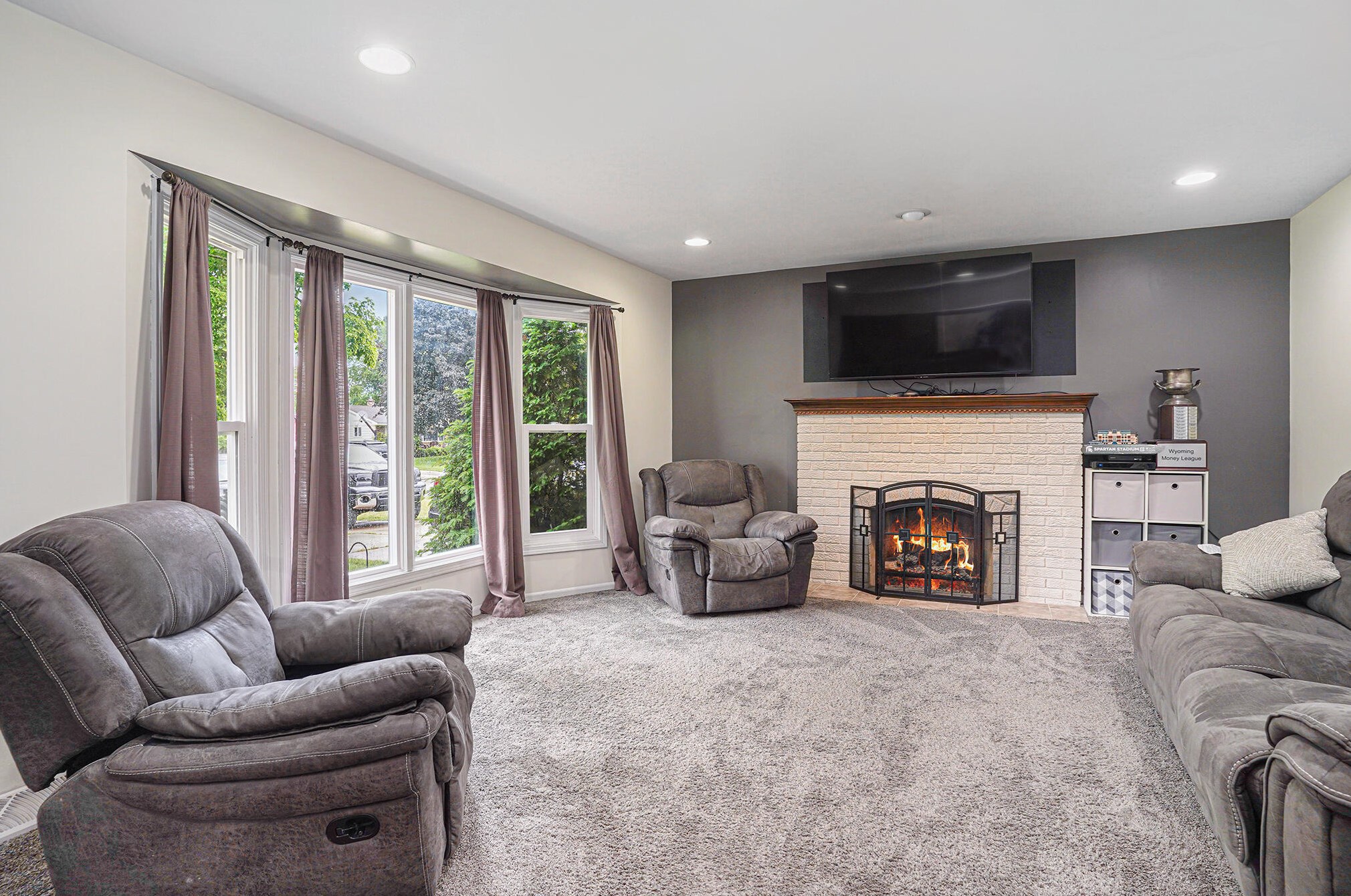 7519 Garden Ct, Jenison MI  49428-8767 exterior