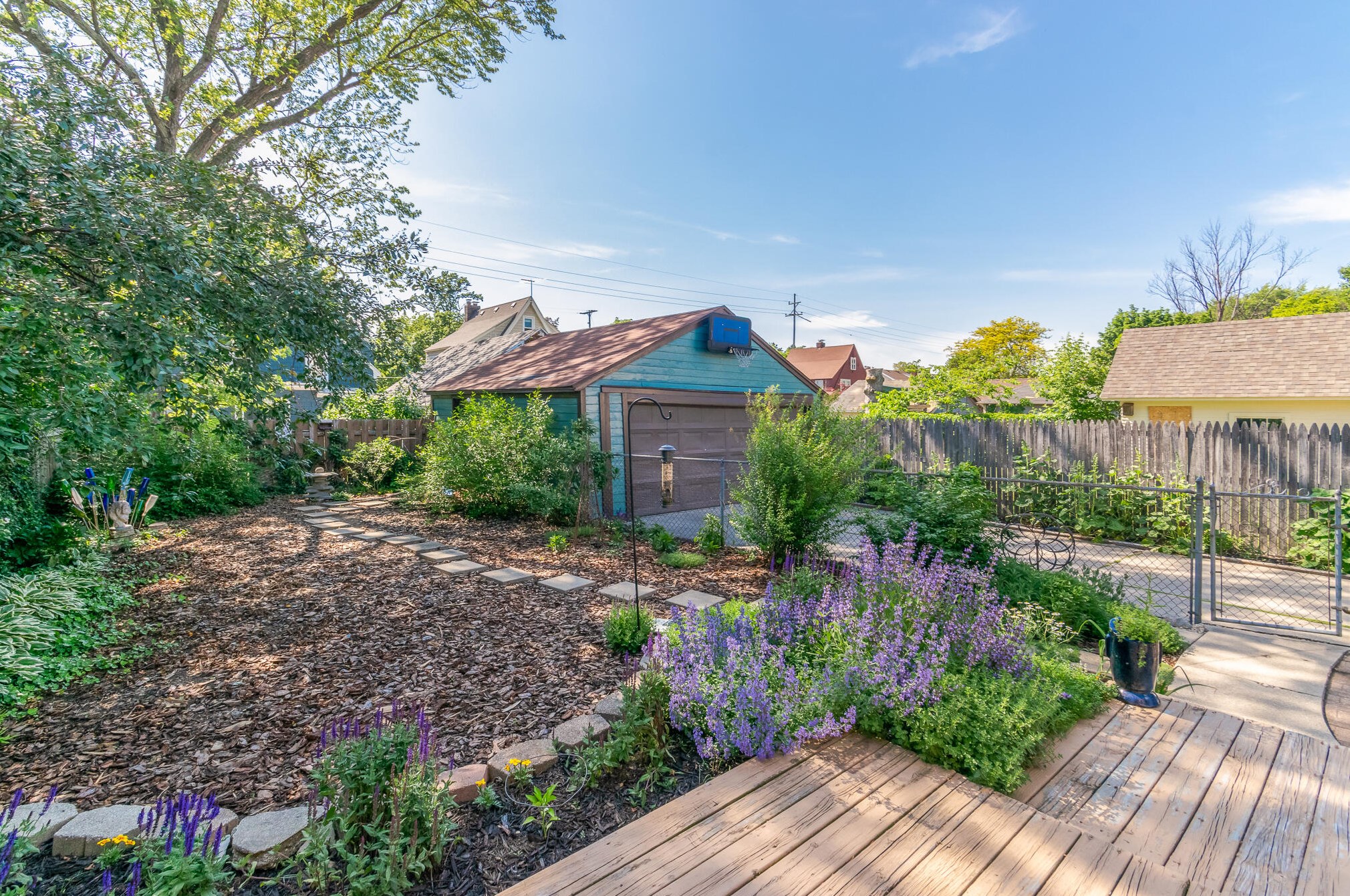 2105 Paris Ave, Grand Rapids MI  49507-3121 exterior