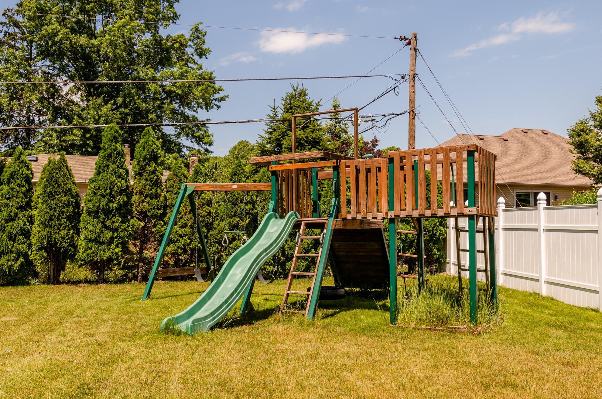 2163 Mccormick Trl, Stevensville MI  49127-8631 exterior