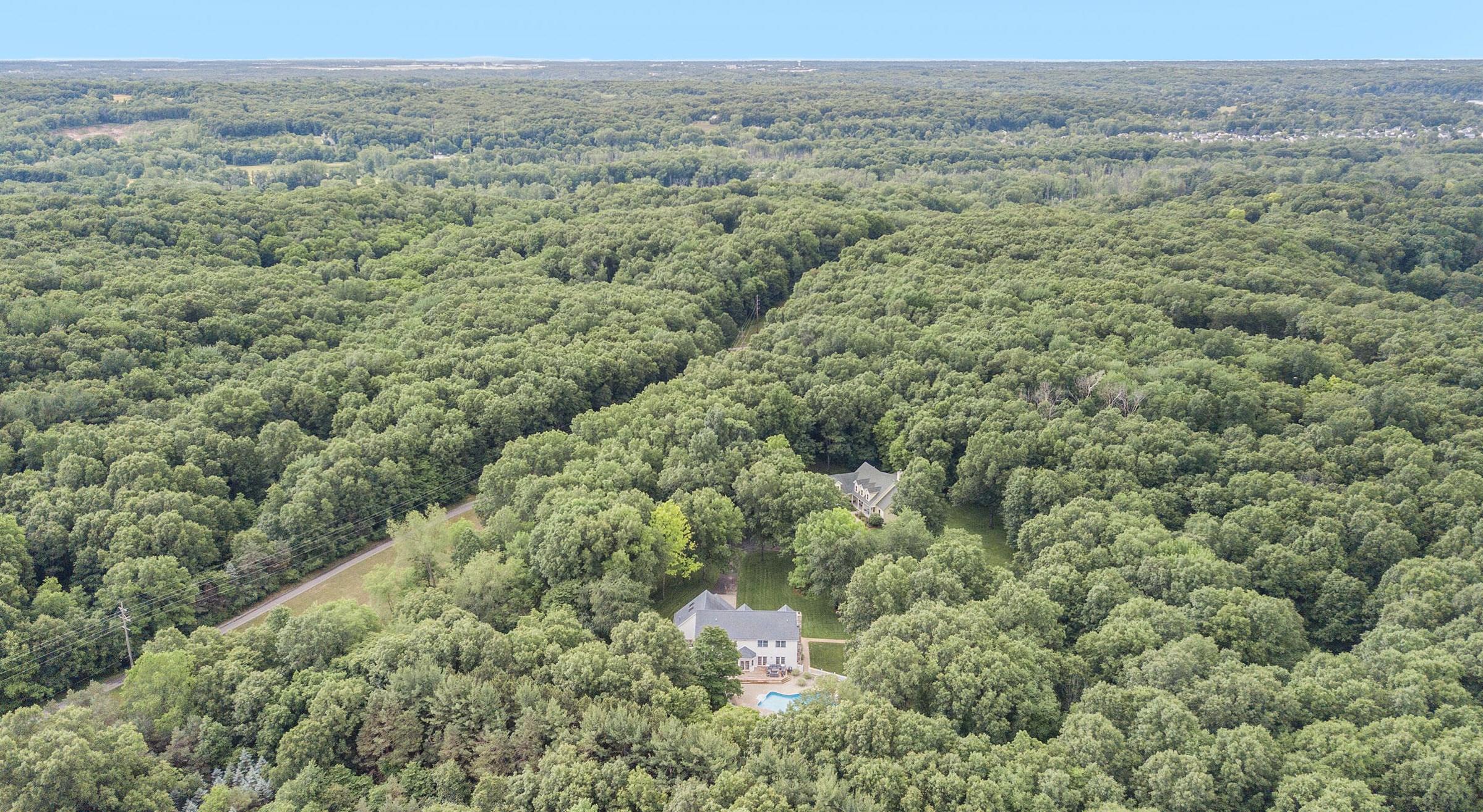 1085 Sargent Ave, Ada MI 49301-9168 exterior