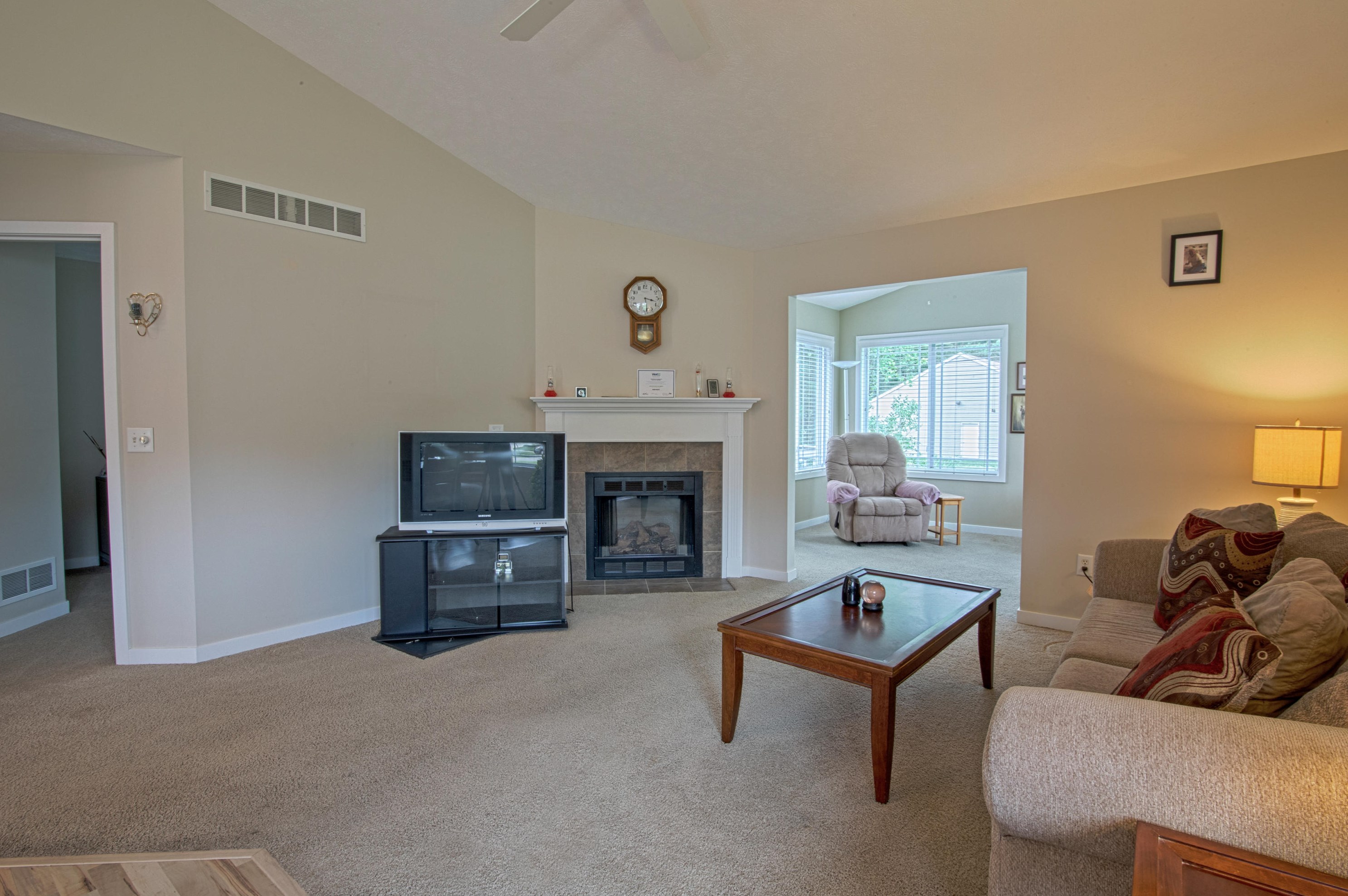 2806 Sandy Pines Dr, Dorr MI 49323-9124 exterior