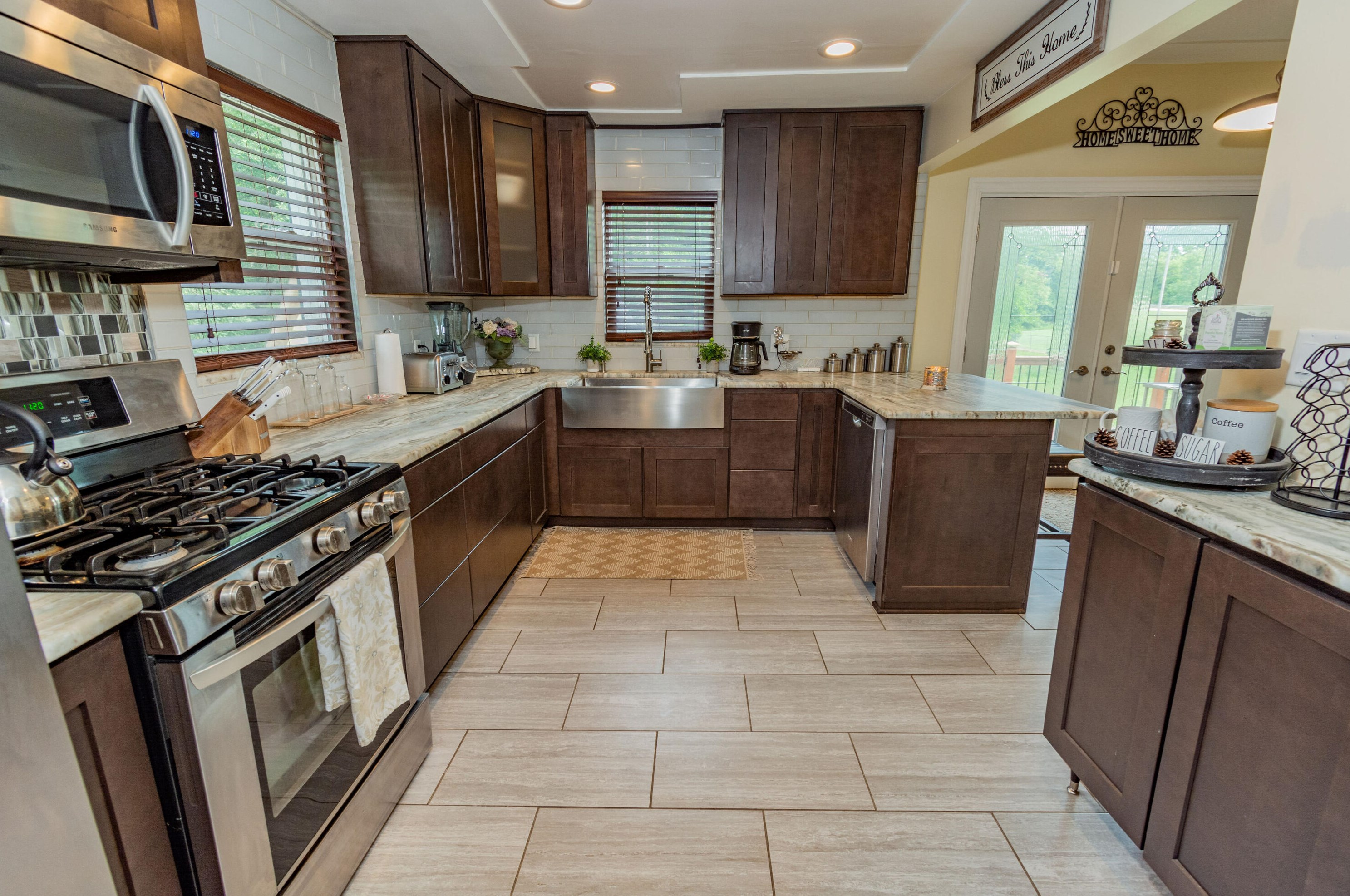 122 Boland St, Jackson MI  49202-1706 exterior