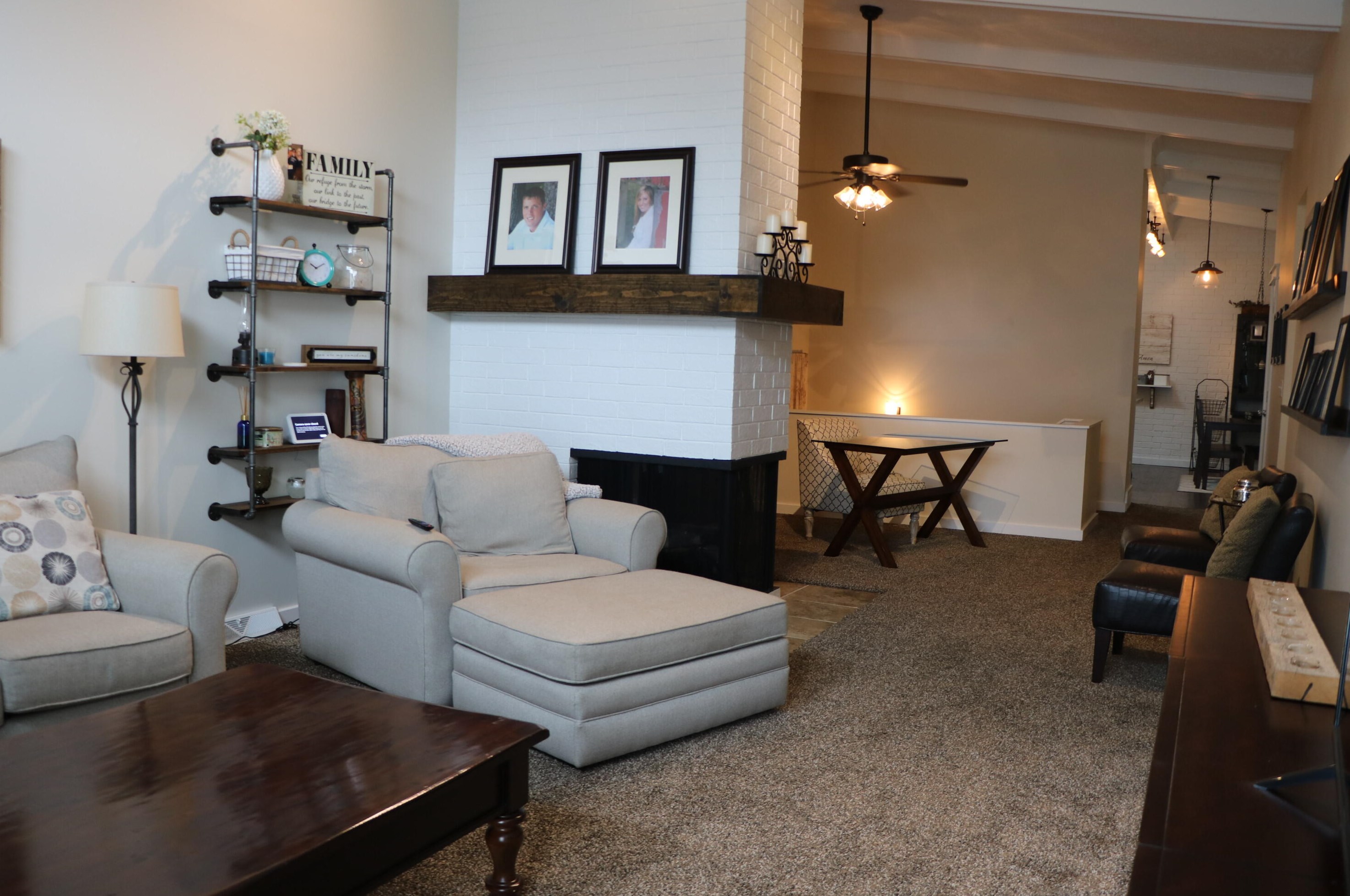 4301 Walnut Hl Dr, Grand Rapids MI 49512-3893 exterior