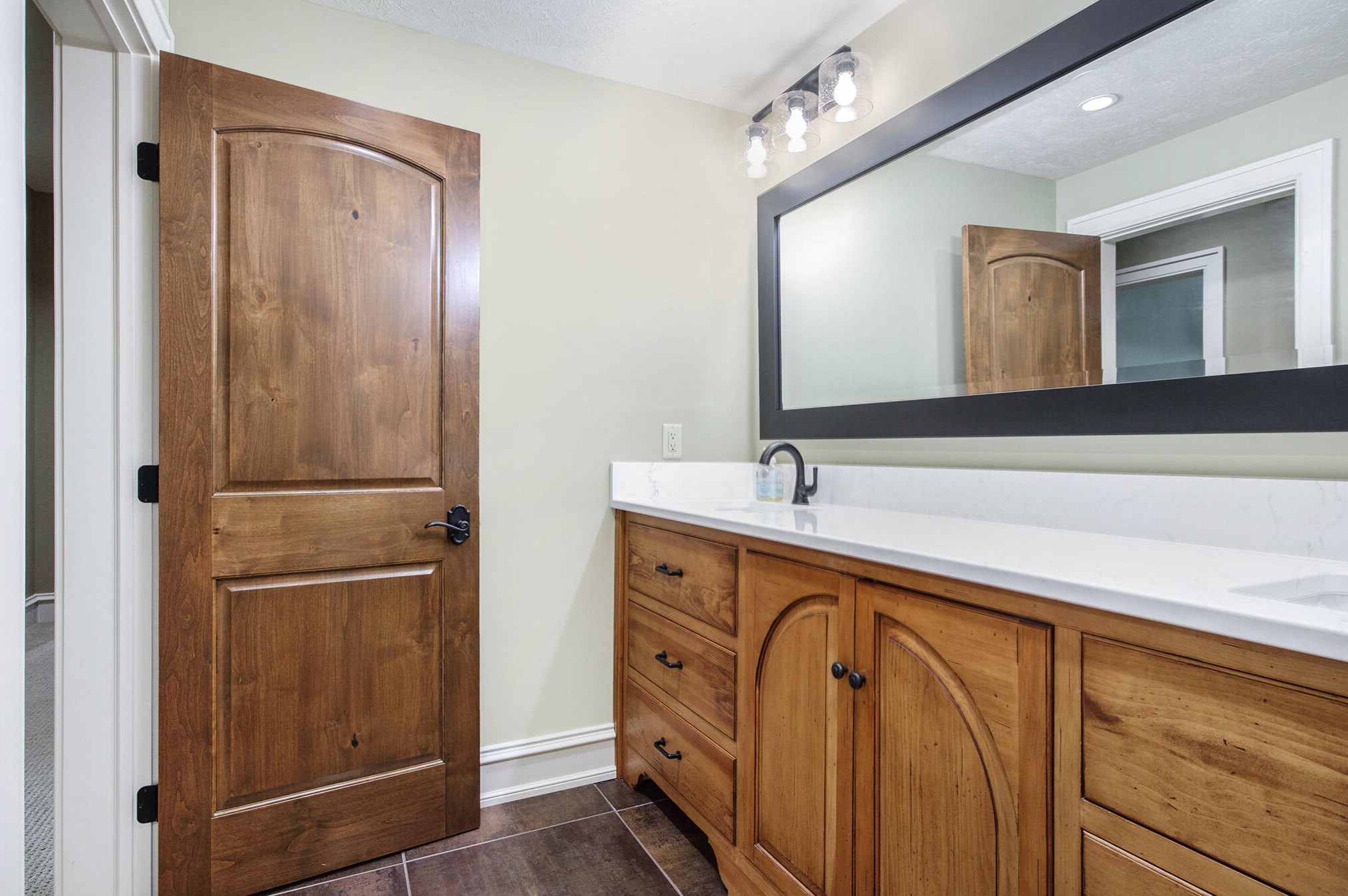 19428 Rosemary Rd, Spring Lake MI  49456-9600 exterior