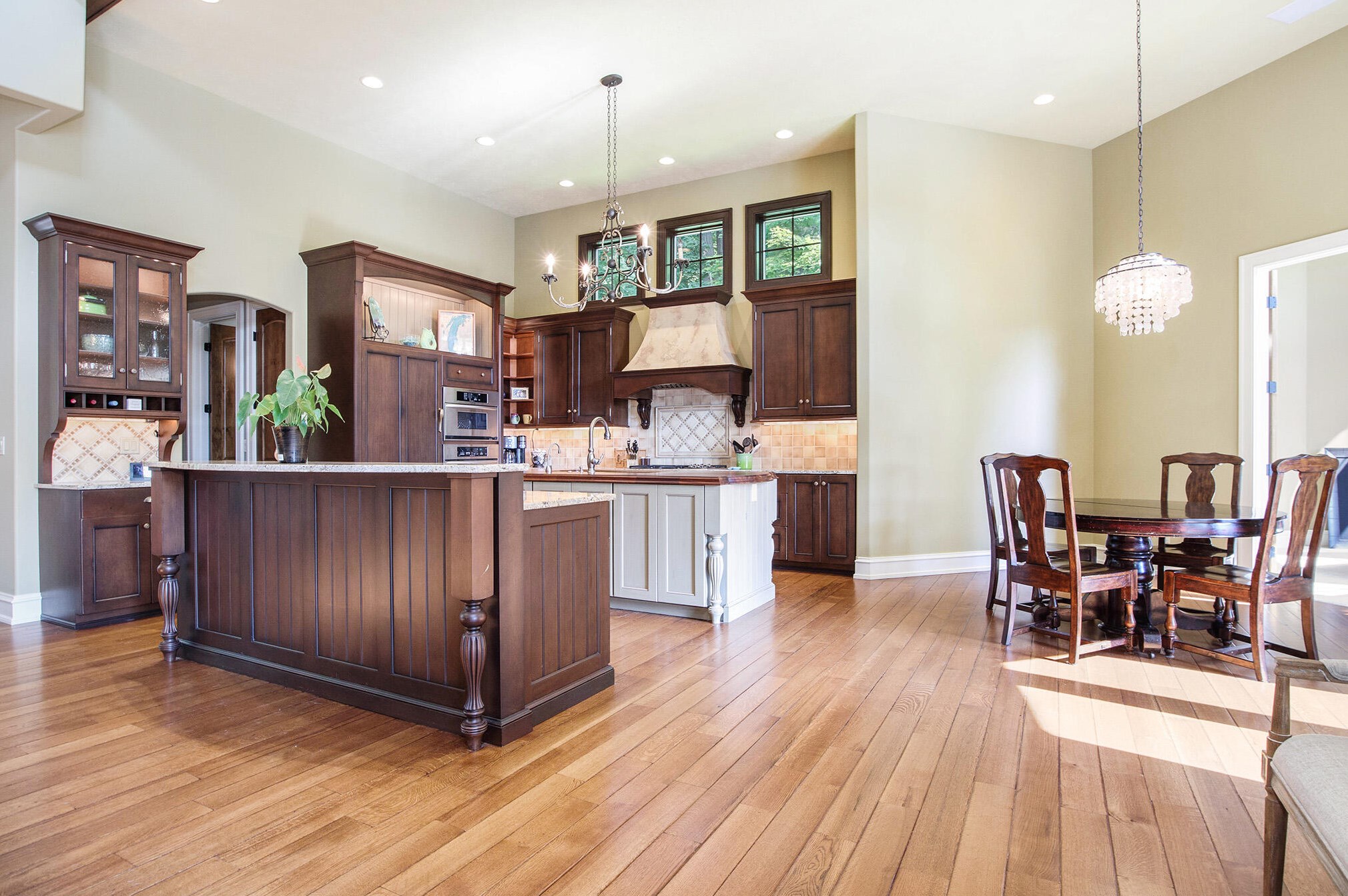 19428 Rosemary Rd, Spring Lake MI  49456-9600 exterior