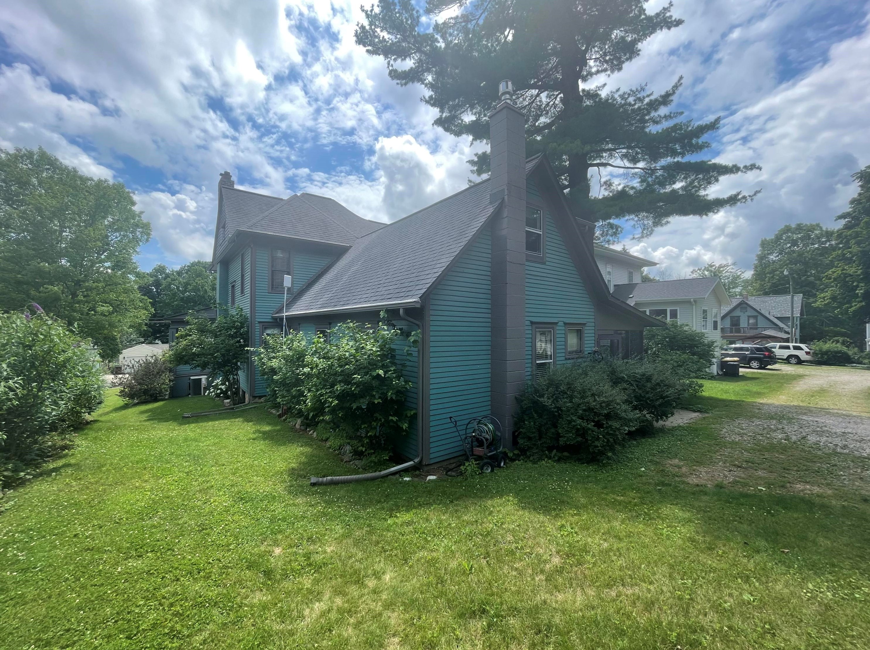 506 Prospect St, Marshall MI  49068-1248 exterior