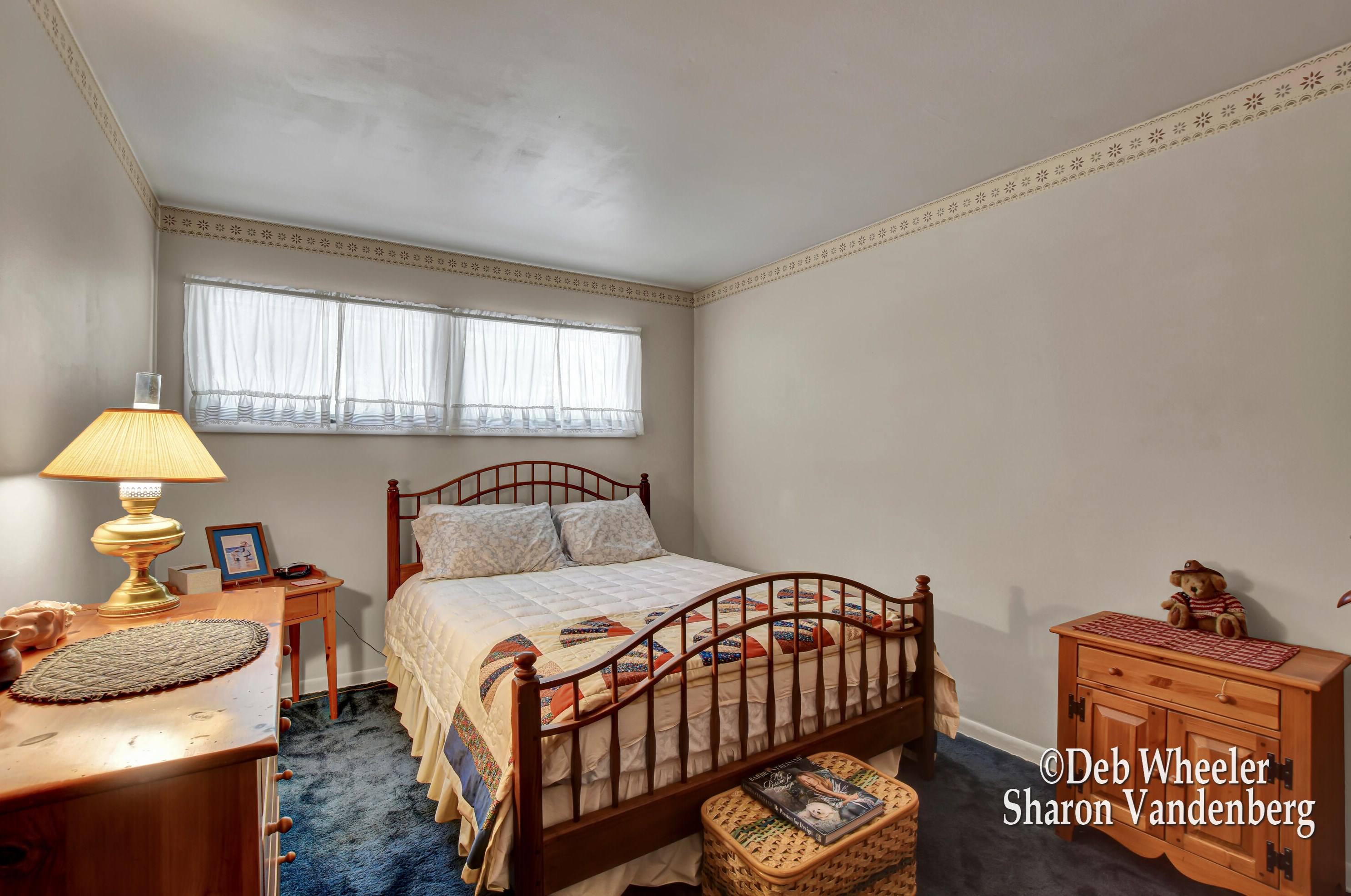 1174 Fuller Ct, Grand Rapids MI  49508-4742 exterior