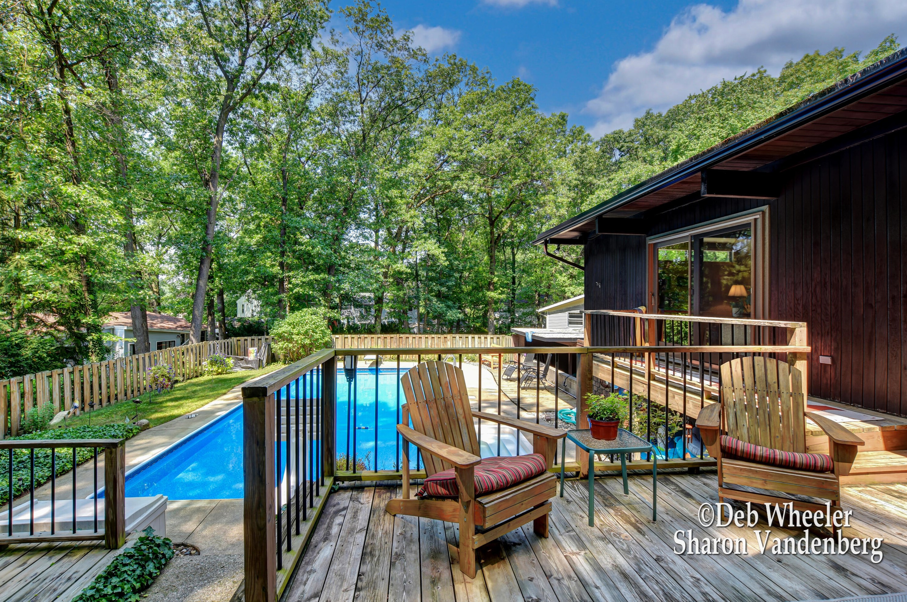 1174 Fuller Ct, Grand Rapids MI  49508-4742 exterior