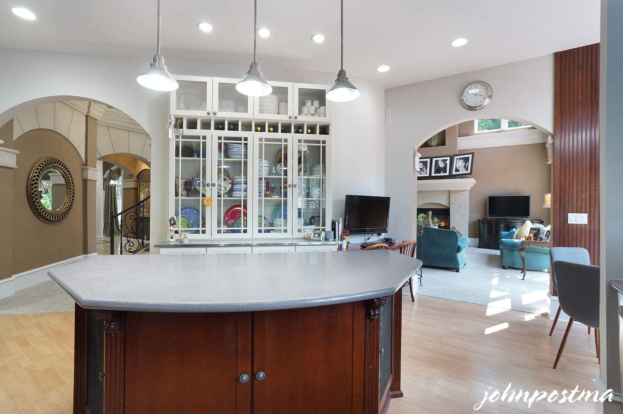 2188 Fairridge Dr, Ada MI 49301-8551 exterior