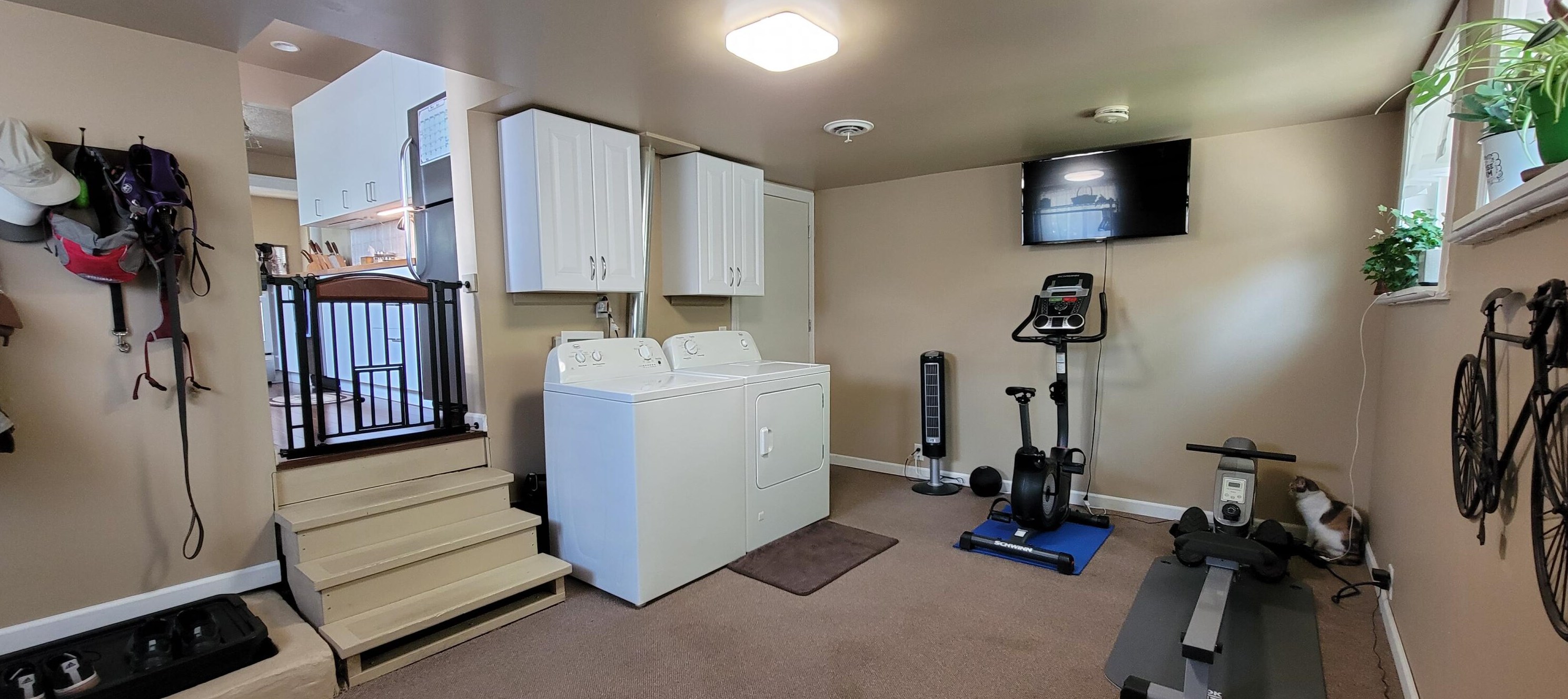 612 Clinton St, Cadmus MI 49221-2111 exterior