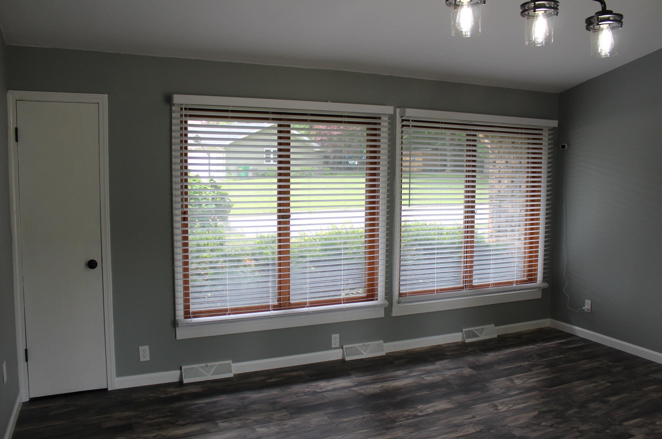 820 Iroquois Trl, Niles MI  49120-3127 exterior