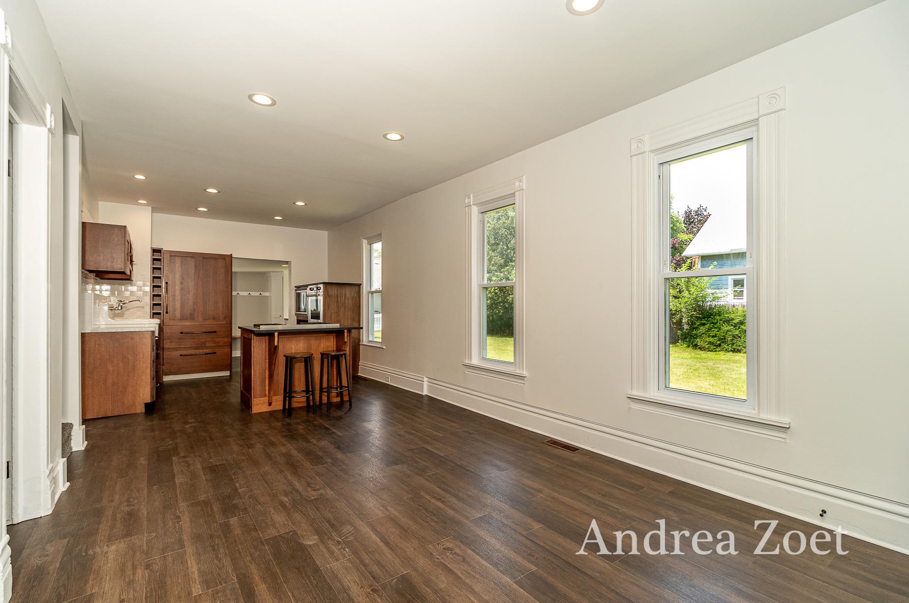 1815 Coit Ave, Grand Rapids MI  49505-4729 exterior