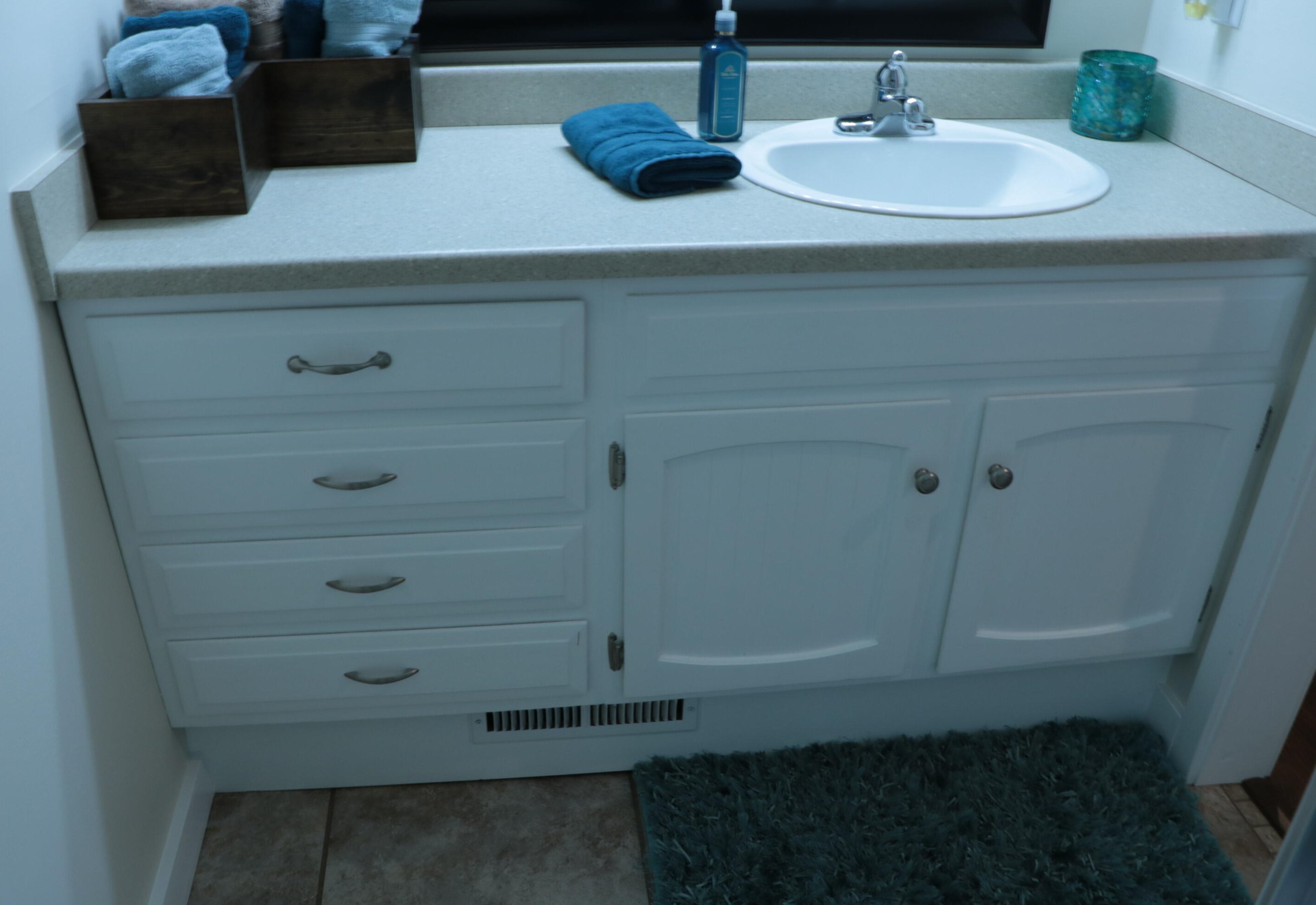 4305 Walnut Hl Dr, Grand Rapids MI 49512-3830 exterior