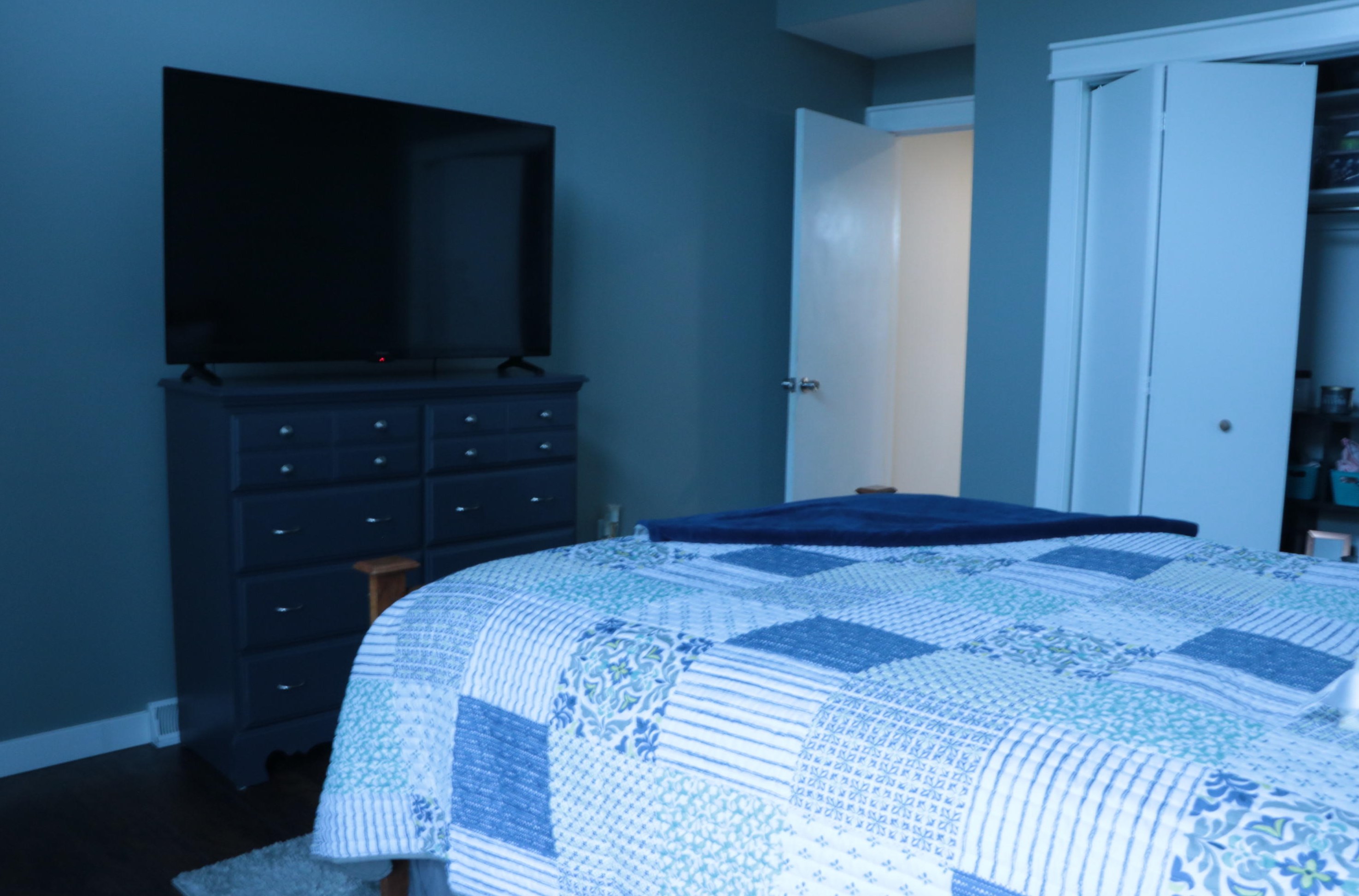 4305 Walnut Hl Dr, Grand Rapids MI 49512-3830 exterior