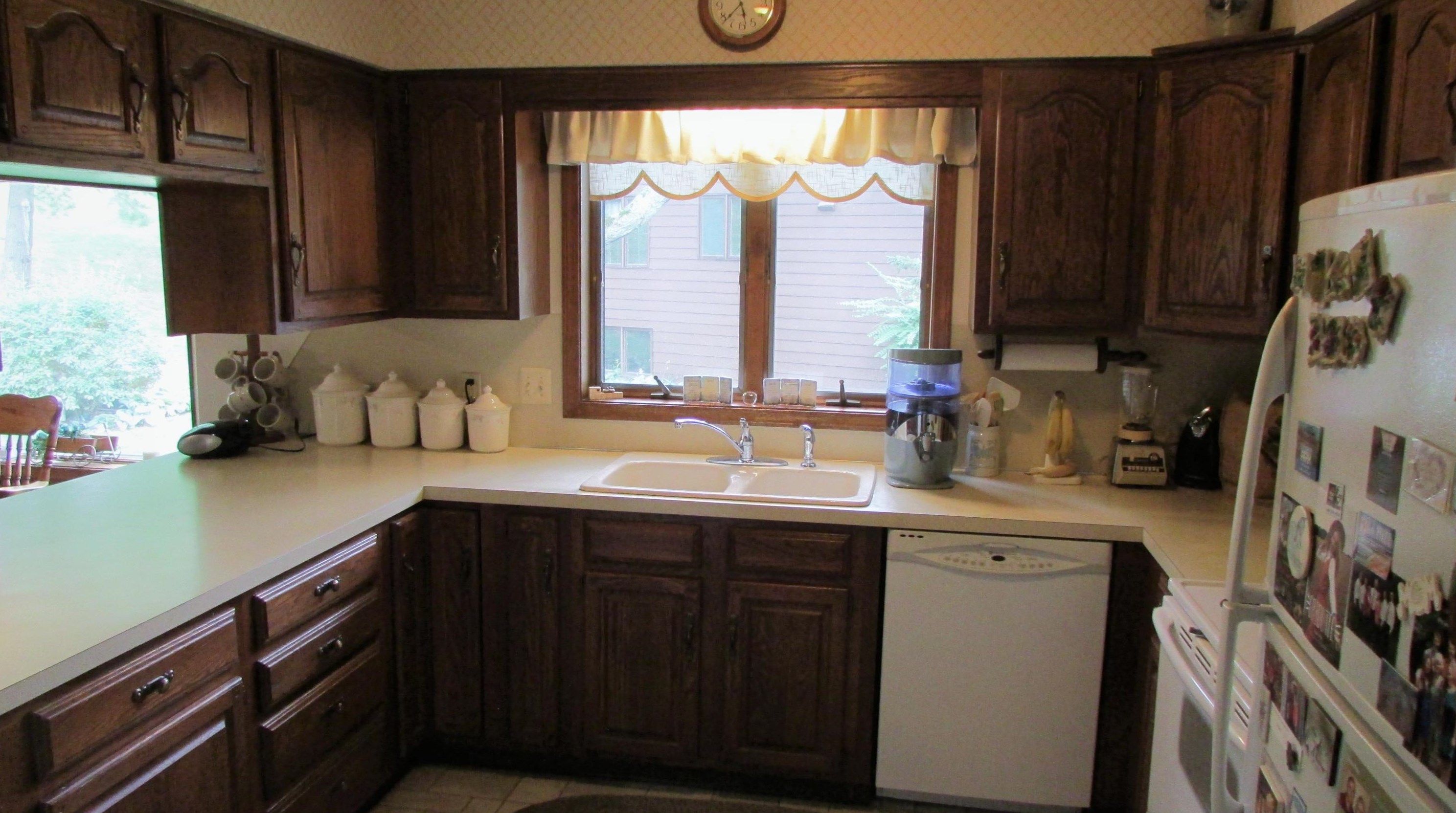 4496 Vly Dr, Grand Rapids MI exterior