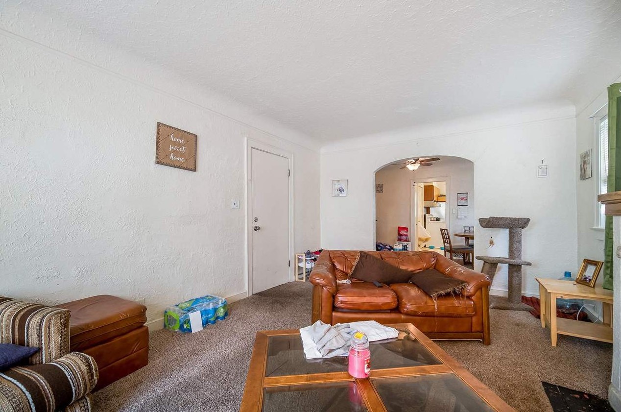 242 High St, Jackson MI 49203-3263 exterior