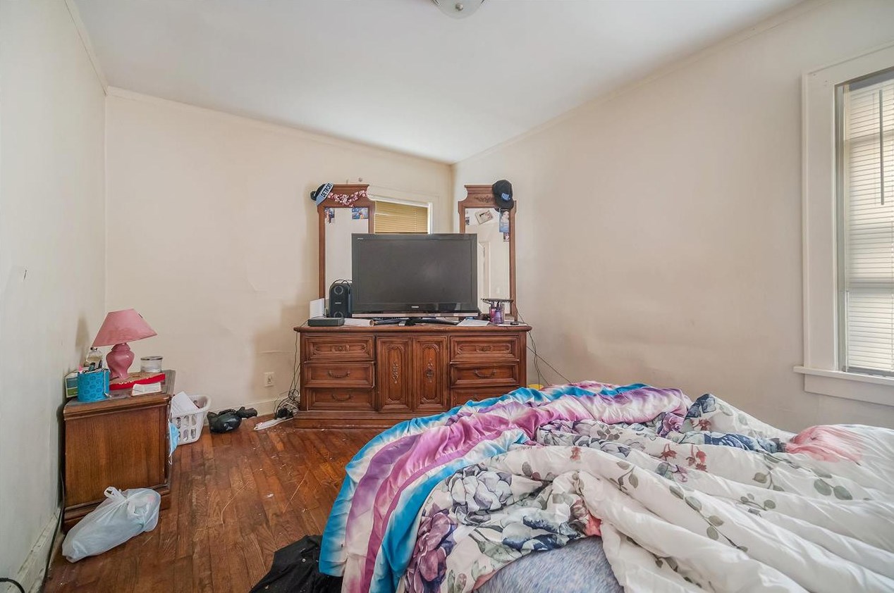 242 High St, Jackson MI 49203-3263 exterior