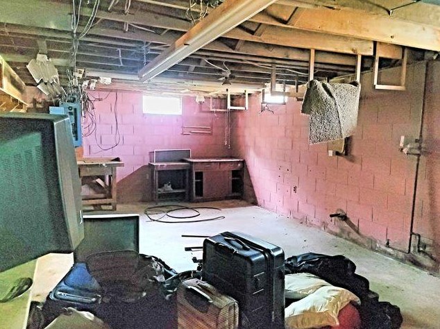 6876 Maple St, Baldwin MI 49304-9454 exterior