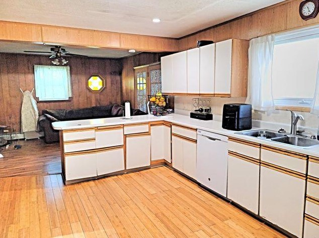 6876 Maple St, Baldwin MI 49304-9454 exterior