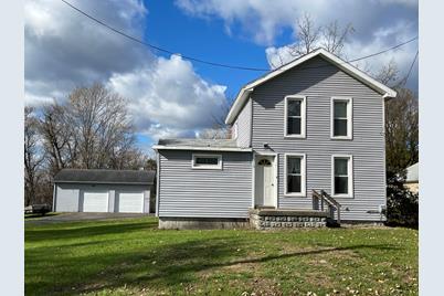 210 Chicago Road - Photo 1