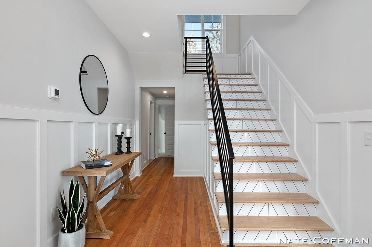 1225 Franklin St, Grand Rapids MI 49507-1236 exterior