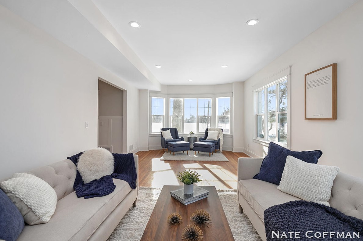 1225 Franklin St, Grand Rapids MI 49507-1236 exterior