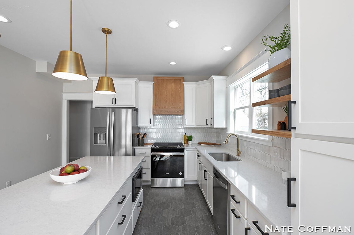 1225 Franklin St, Grand Rapids MI 49507-1236 exterior