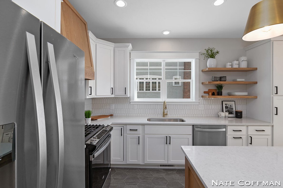 1225 Franklin St, Grand Rapids MI 49507-1236 exterior