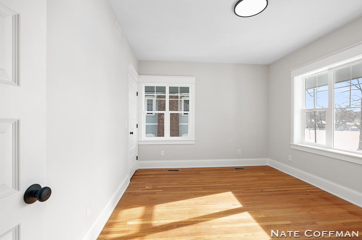 1225 Franklin St, Grand Rapids MI 49507-1236 exterior