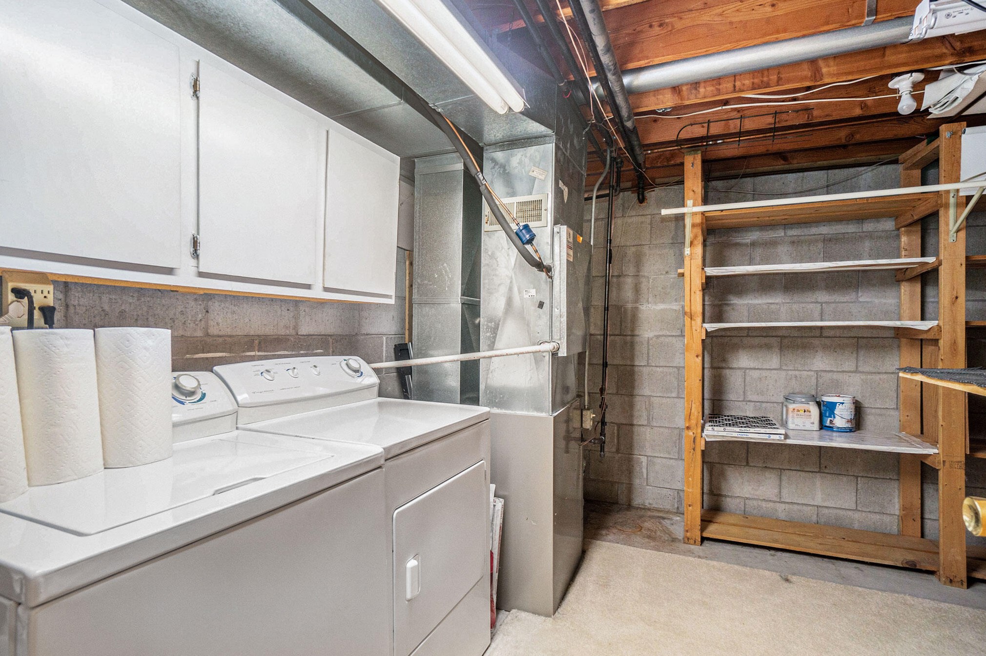 17470 Dunewood Ct, Spring Lake MI  49456-9224 exterior