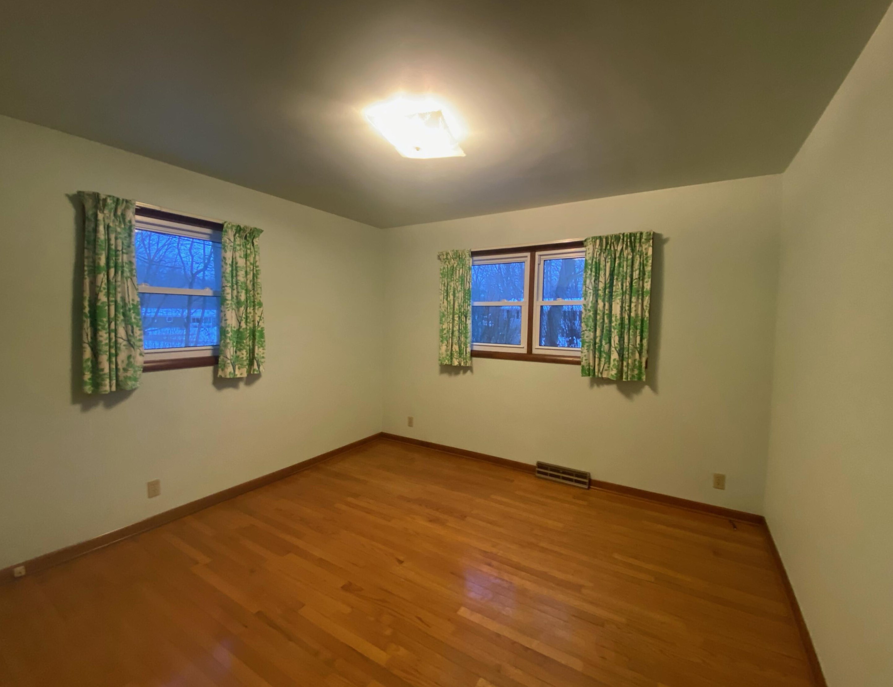 15479 Cricket St, Spring Lake MI 49456-1520 exterior