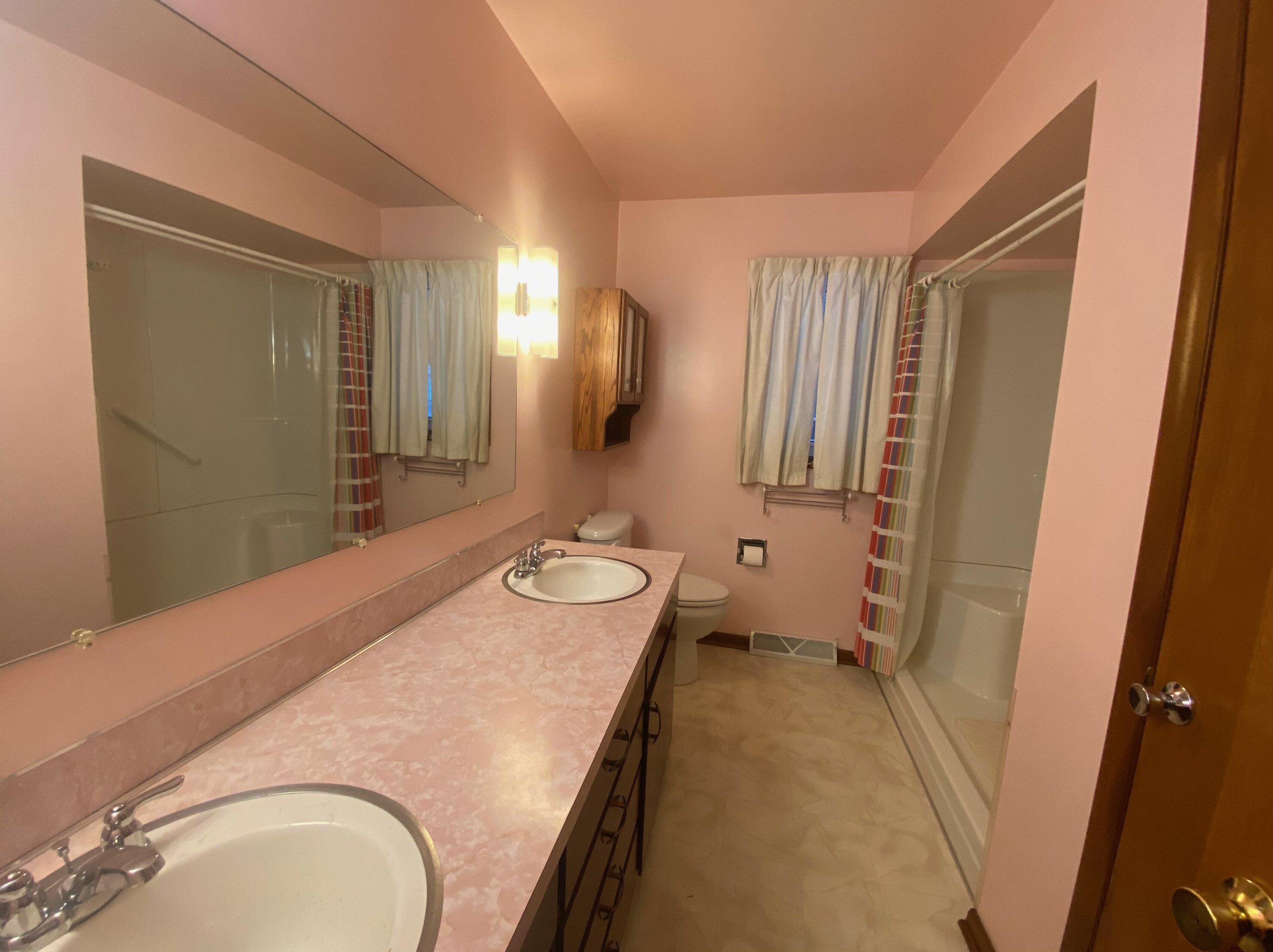 15479 Cricket St, Spring Lake MI 49456-1520 exterior