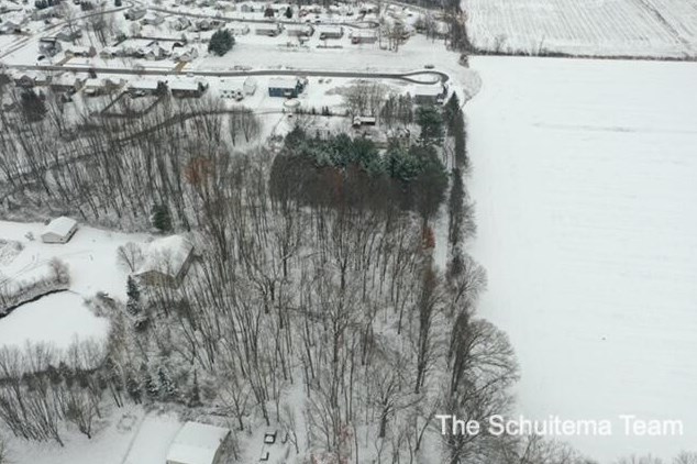 10720 56 Ave, Allendale MI 49401-8352 exterior