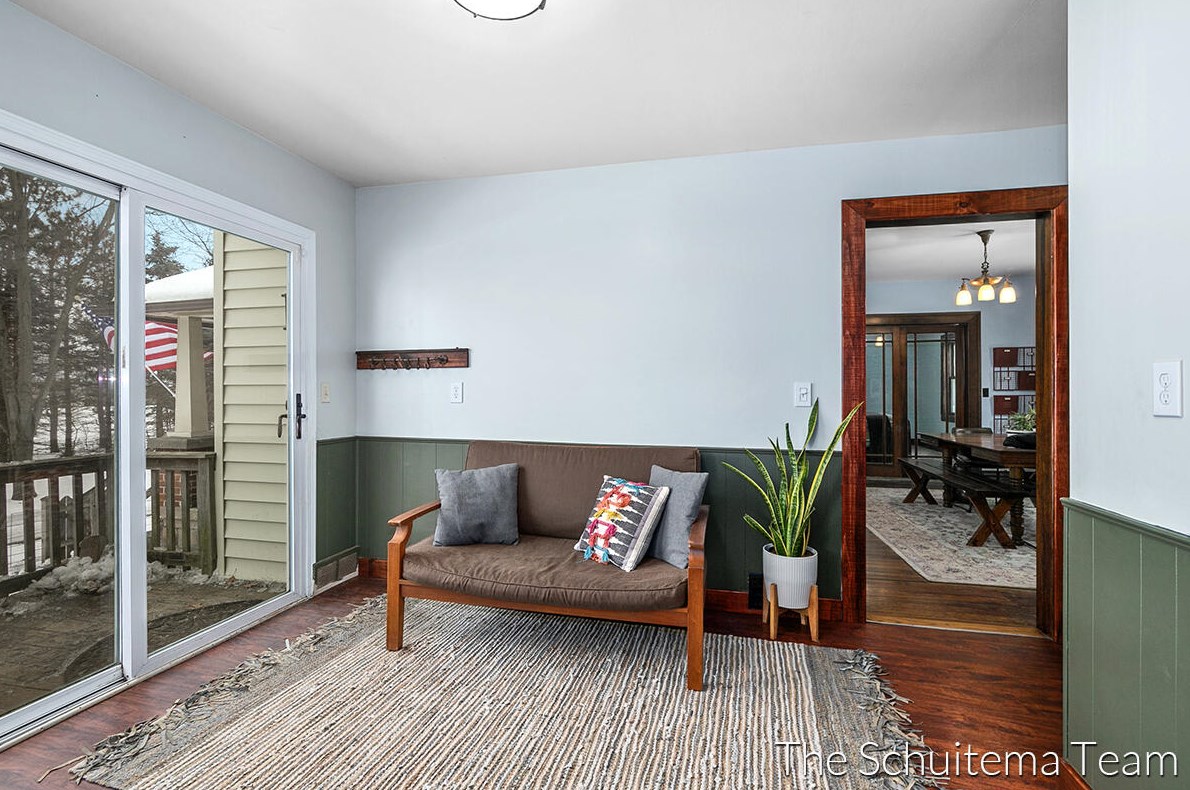 10720 56 Ave, Allendale MI 49401-8352 exterior