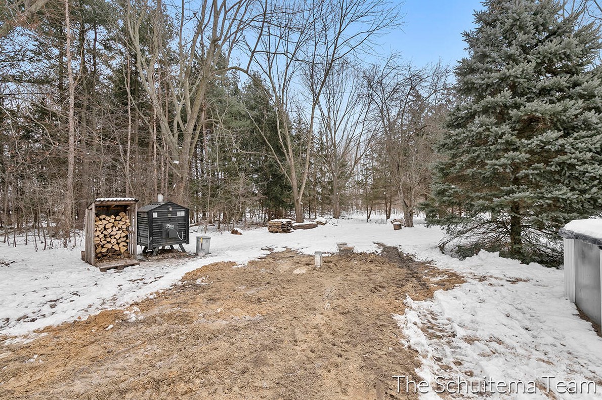 10720 56 Ave, Allendale MI 49401-8352 exterior