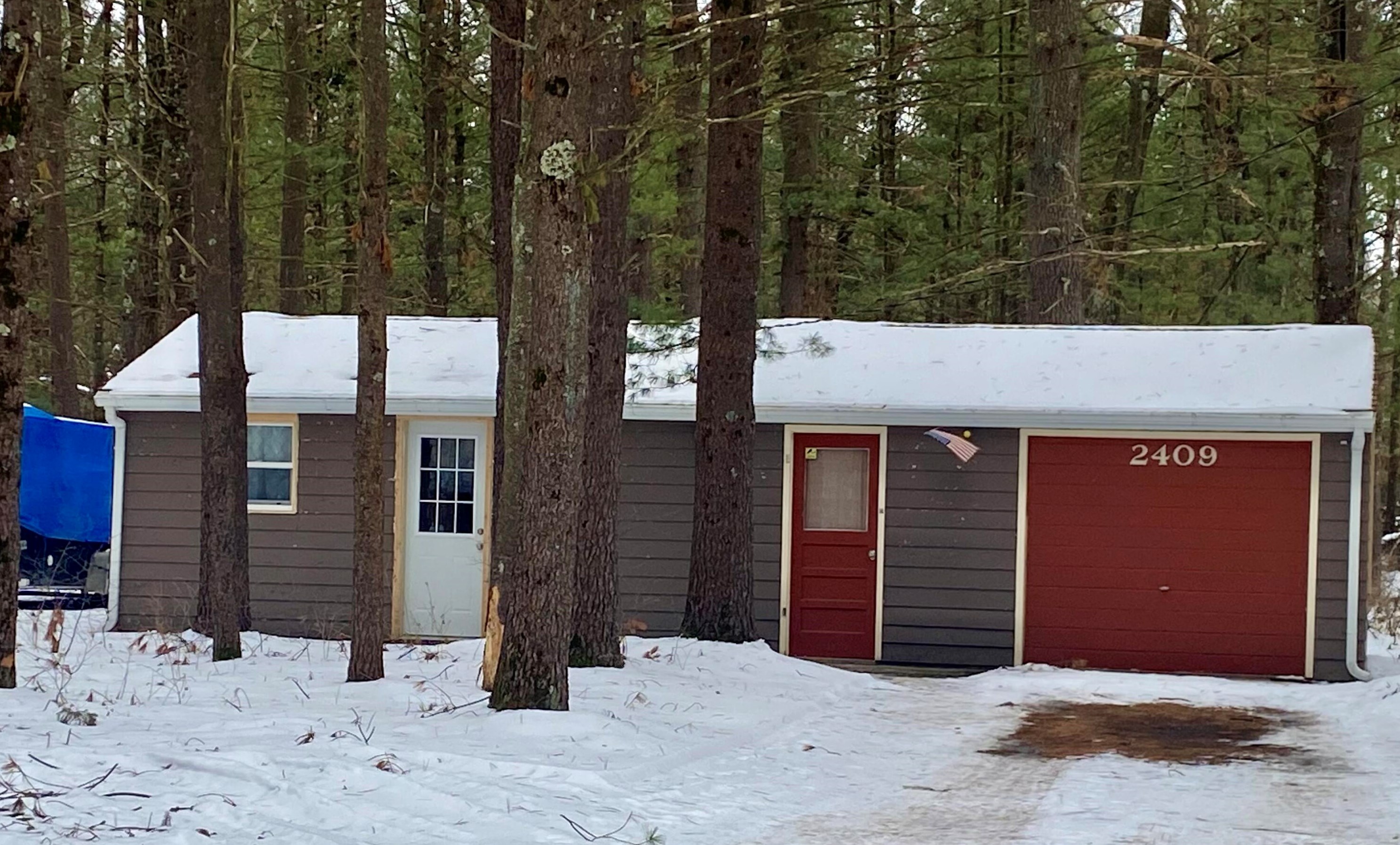 2409 Northland Dr, Baldwin MI  49304-8083 exterior