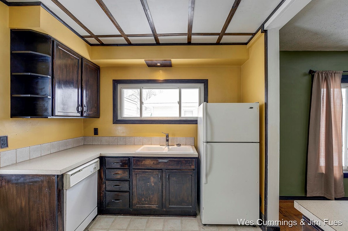 27 Centennial St, Sparta MI 49345-1301 exterior