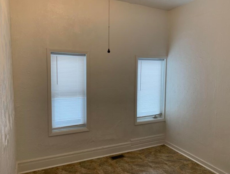 131 Myrtle Ave, Meskegon MI 49442-3243 exterior