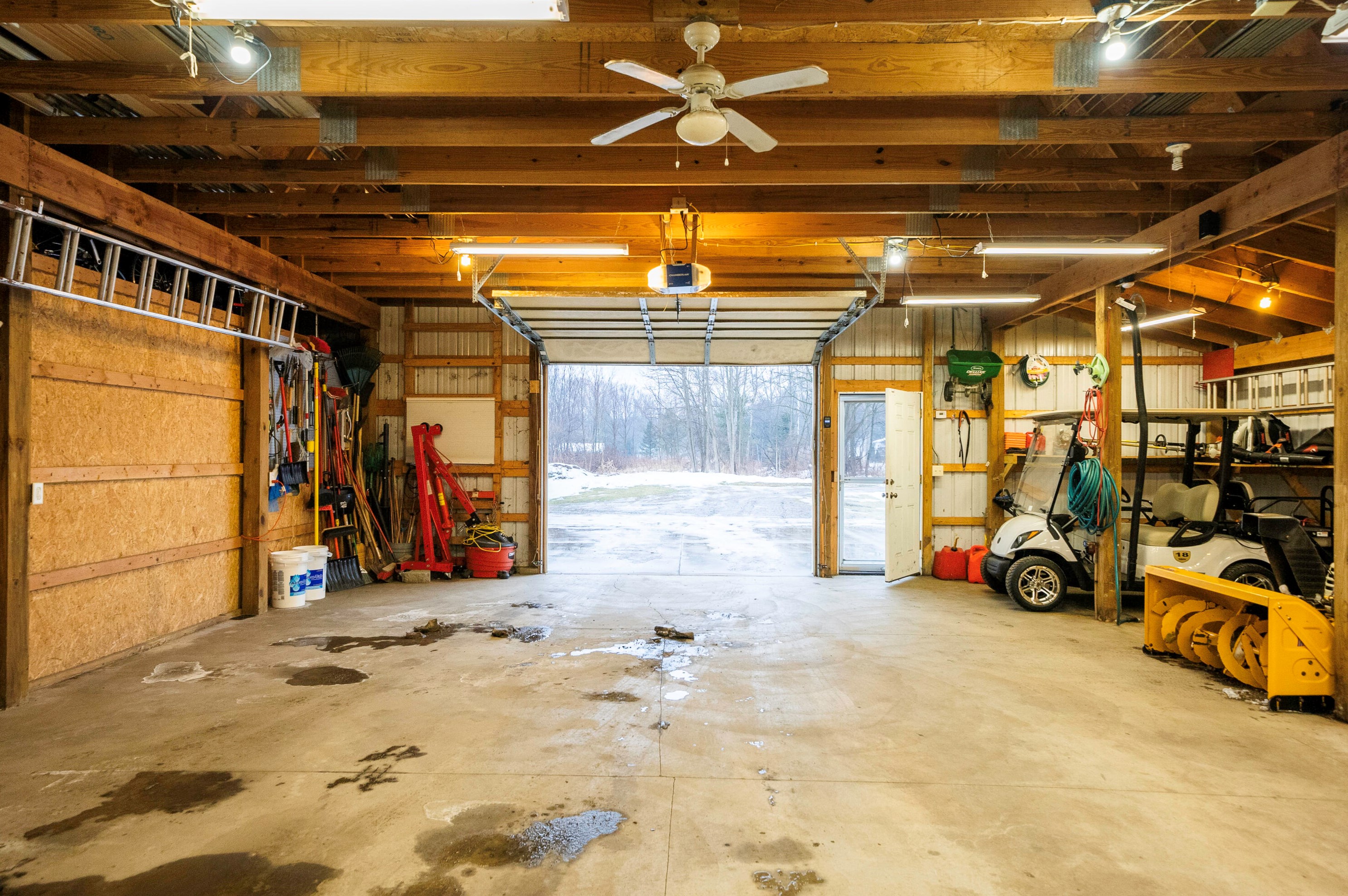 4340 17 St, Dorr MI 49323-9700 exterior