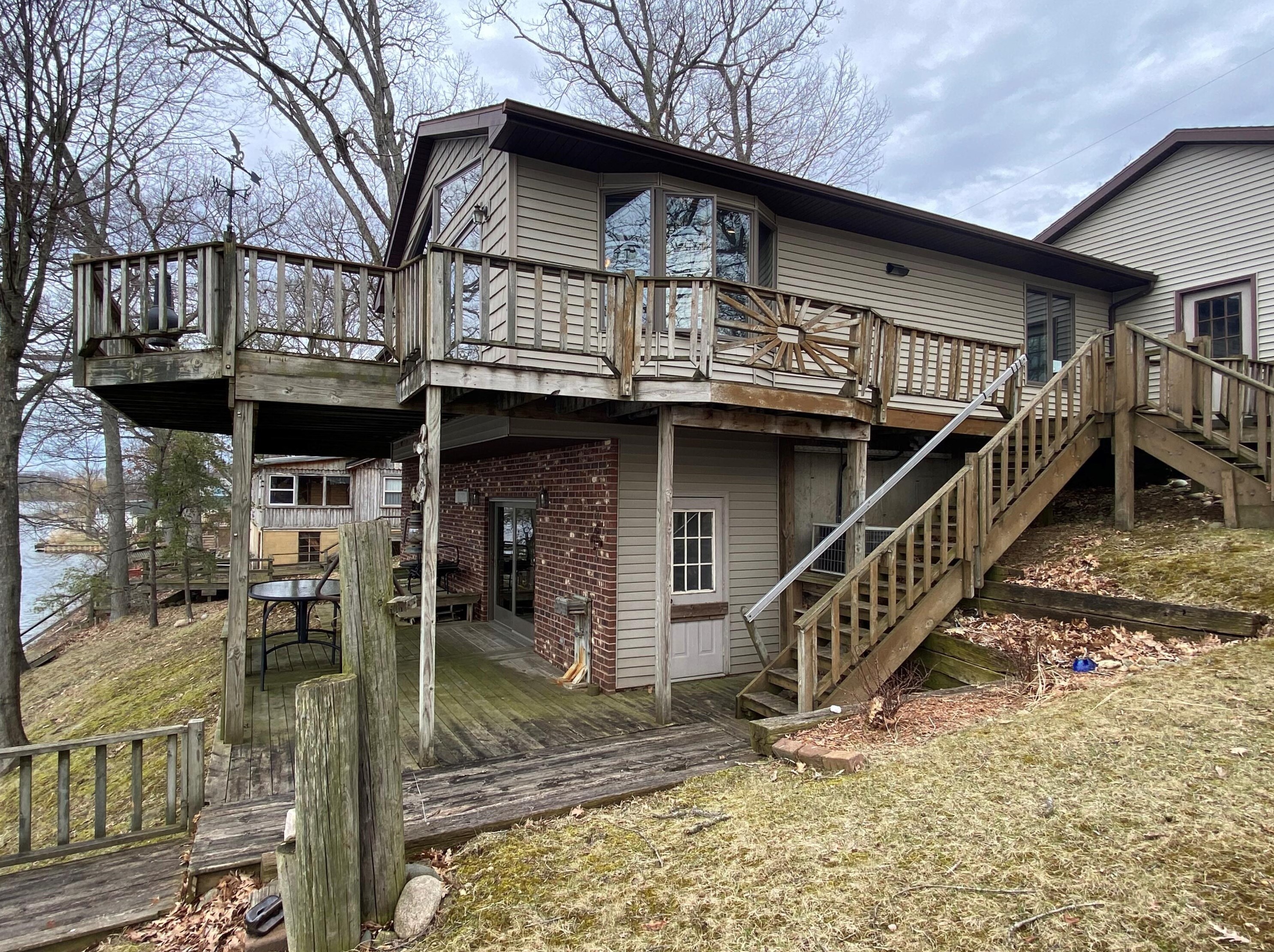 10700 Stoney Pt Dr, Delton MI 49046-9703 exterior