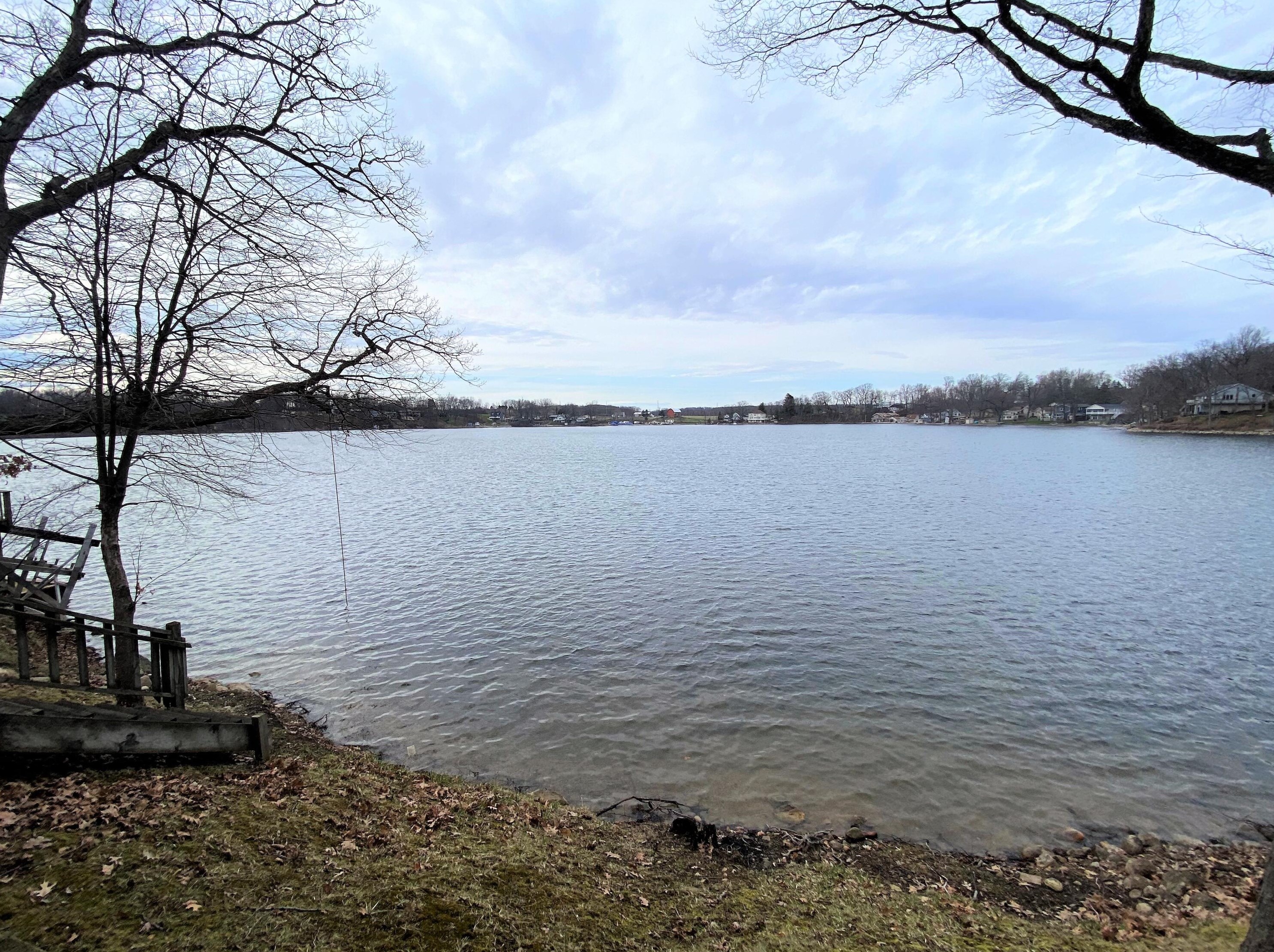 10700 Stoney Pt Dr, Delton MI 49046-9703 exterior