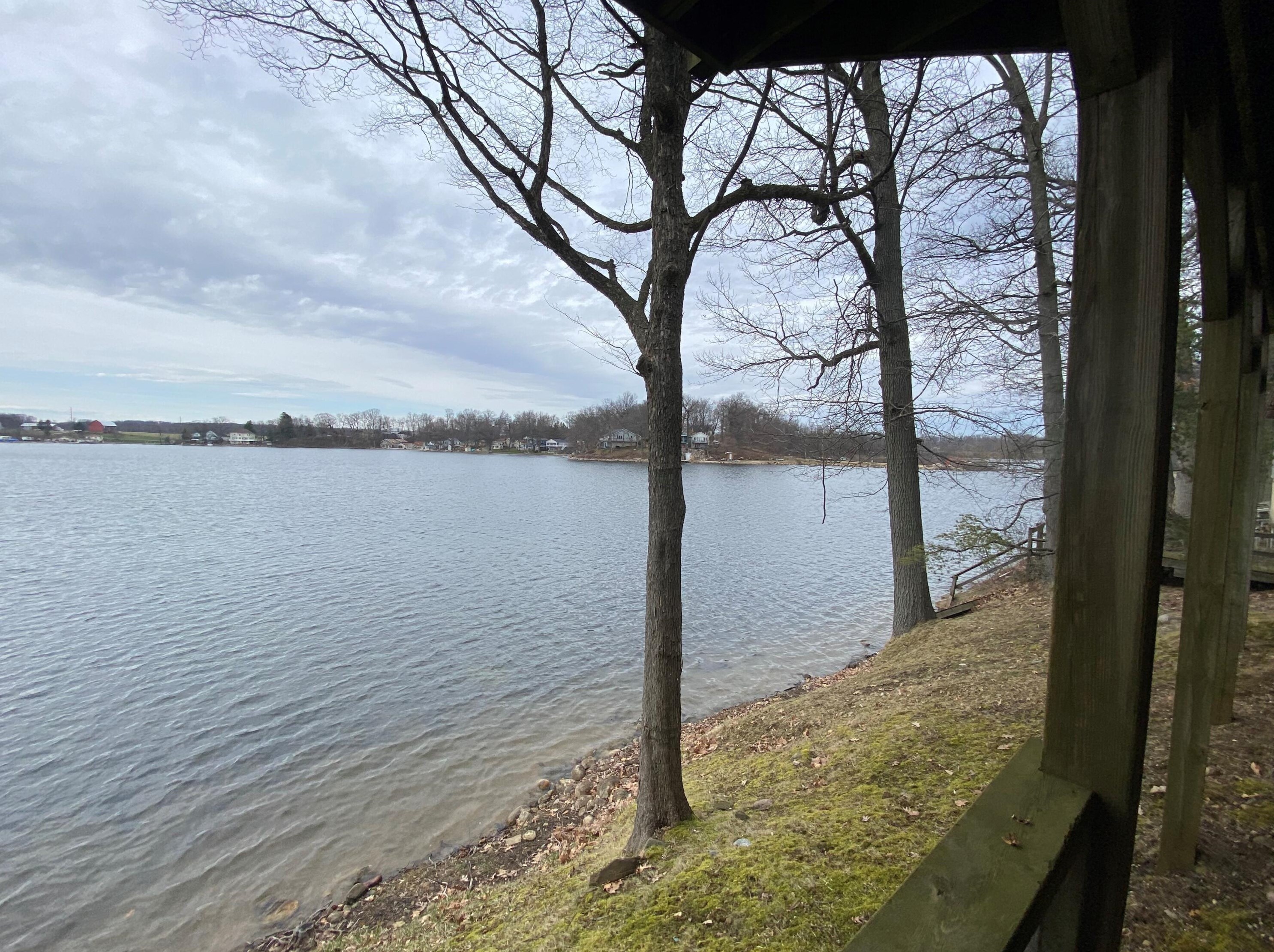 10700 Stoney Pt Dr, Delton MI 49046-9703 exterior