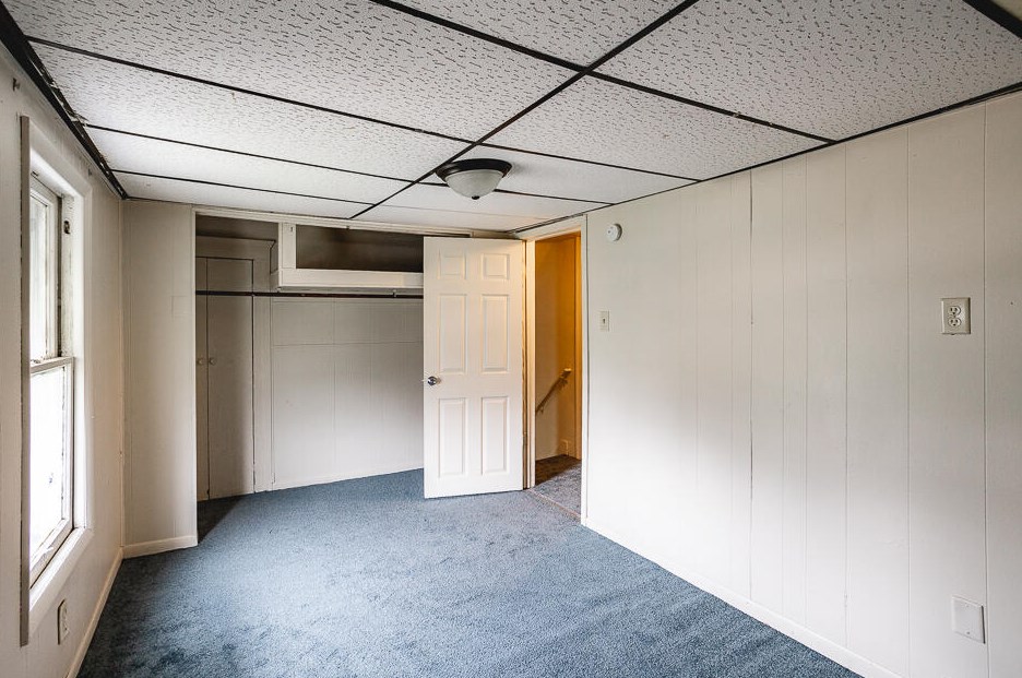 329 Forbes St, Jackson MI 49202-3712 exterior