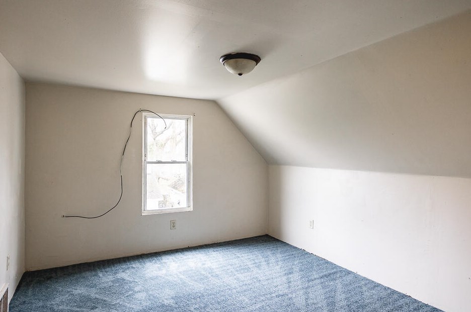 329 Forbes St, Jackson MI 49202-3712 exterior