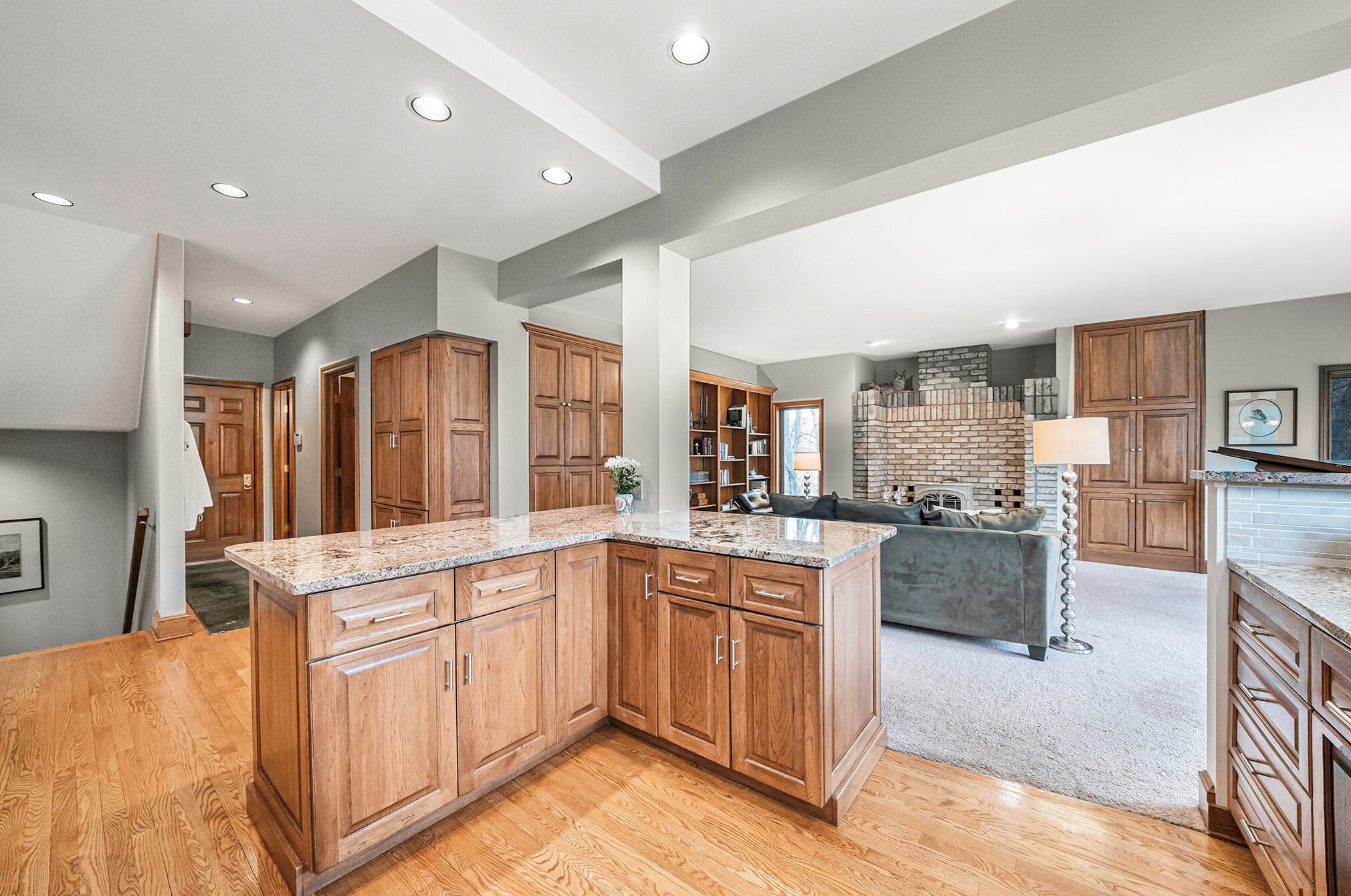 2850 Foxfire Ln, Ada MI 49301-9351 exterior