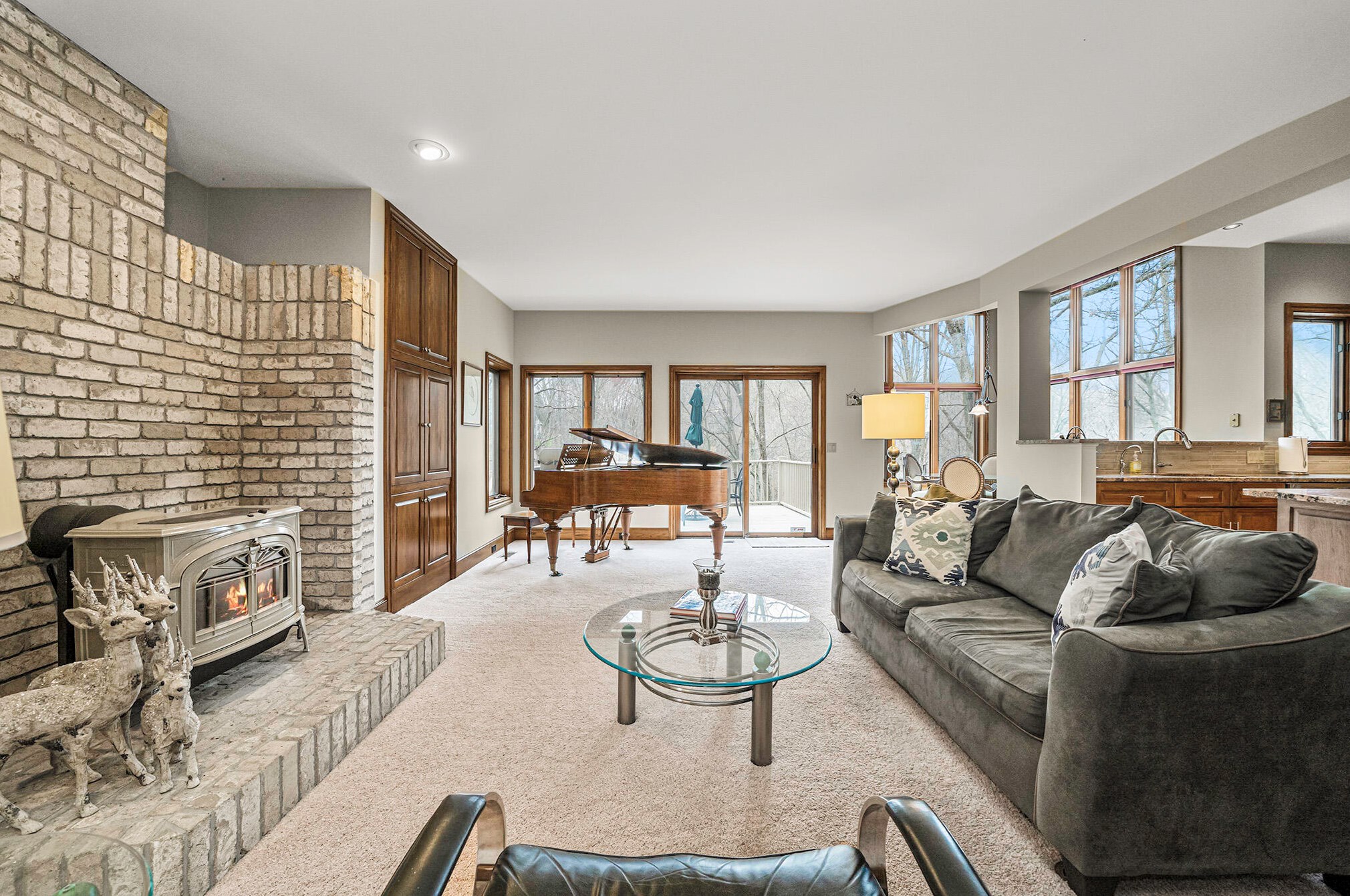 2850 Foxfire Ln, Ada MI 49301-9351 exterior