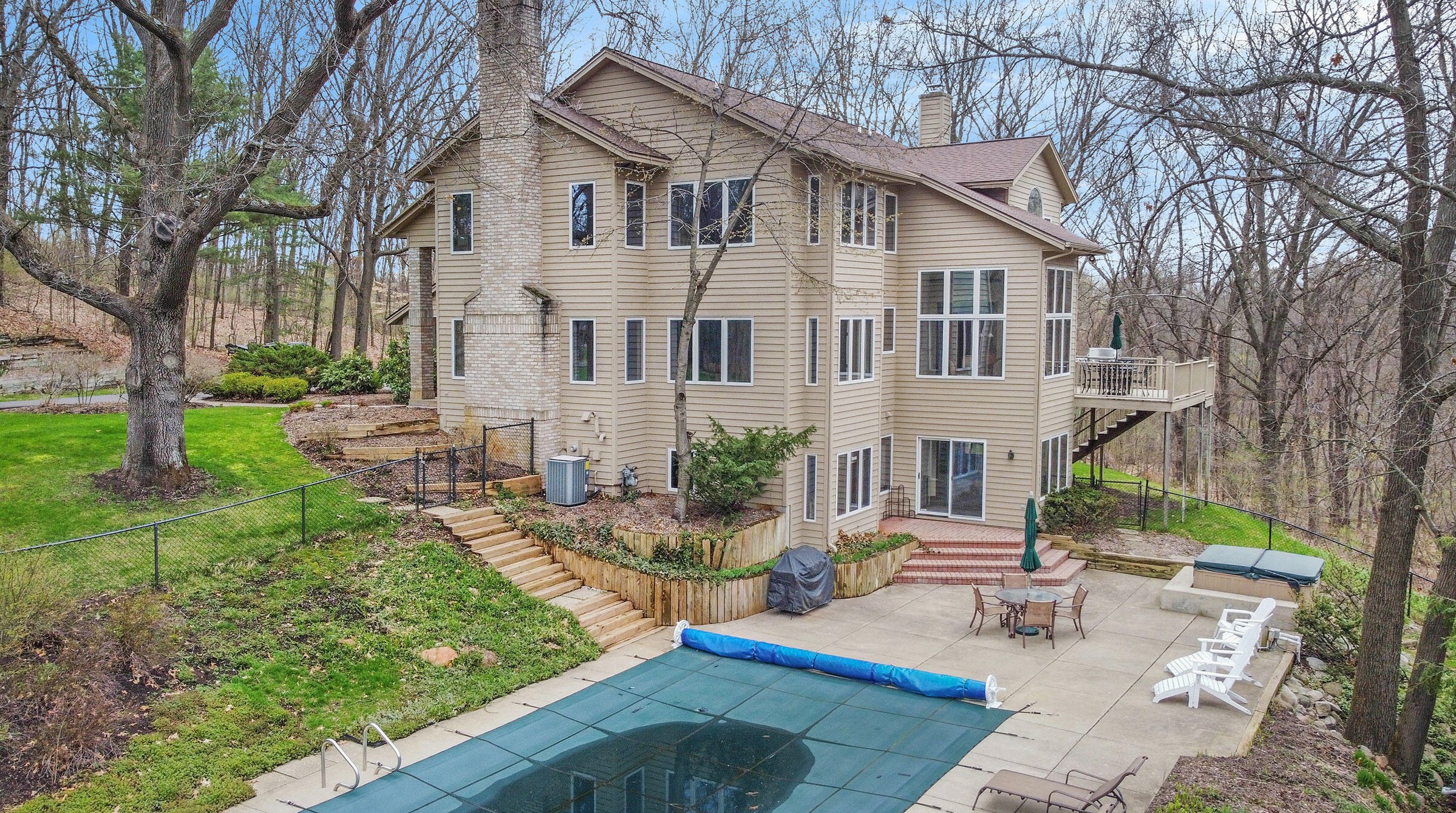 2850 Foxfire Ln, Ada MI 49301-9351 exterior