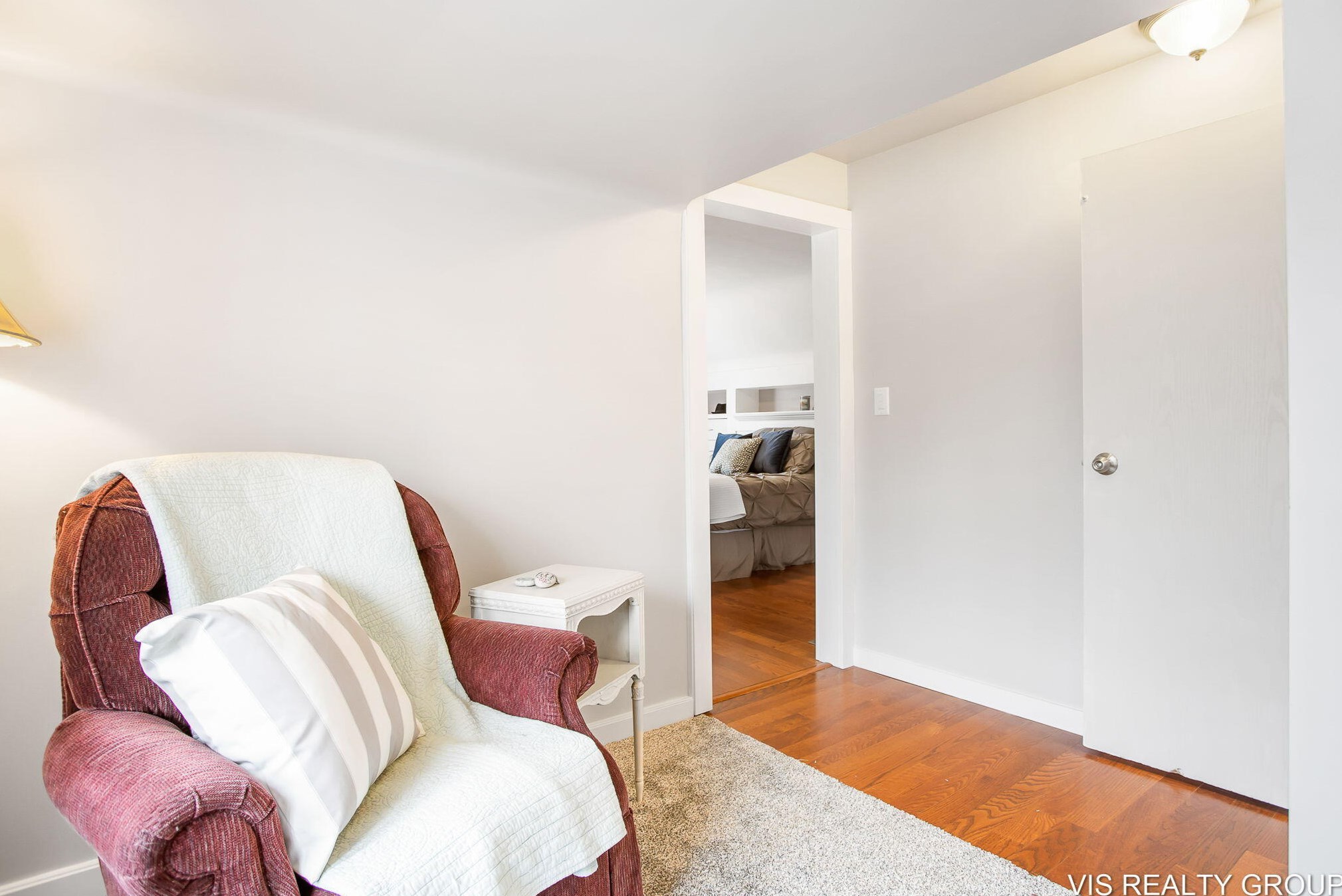 519 Riv St, Spring Lake MI 49456-2053 exterior