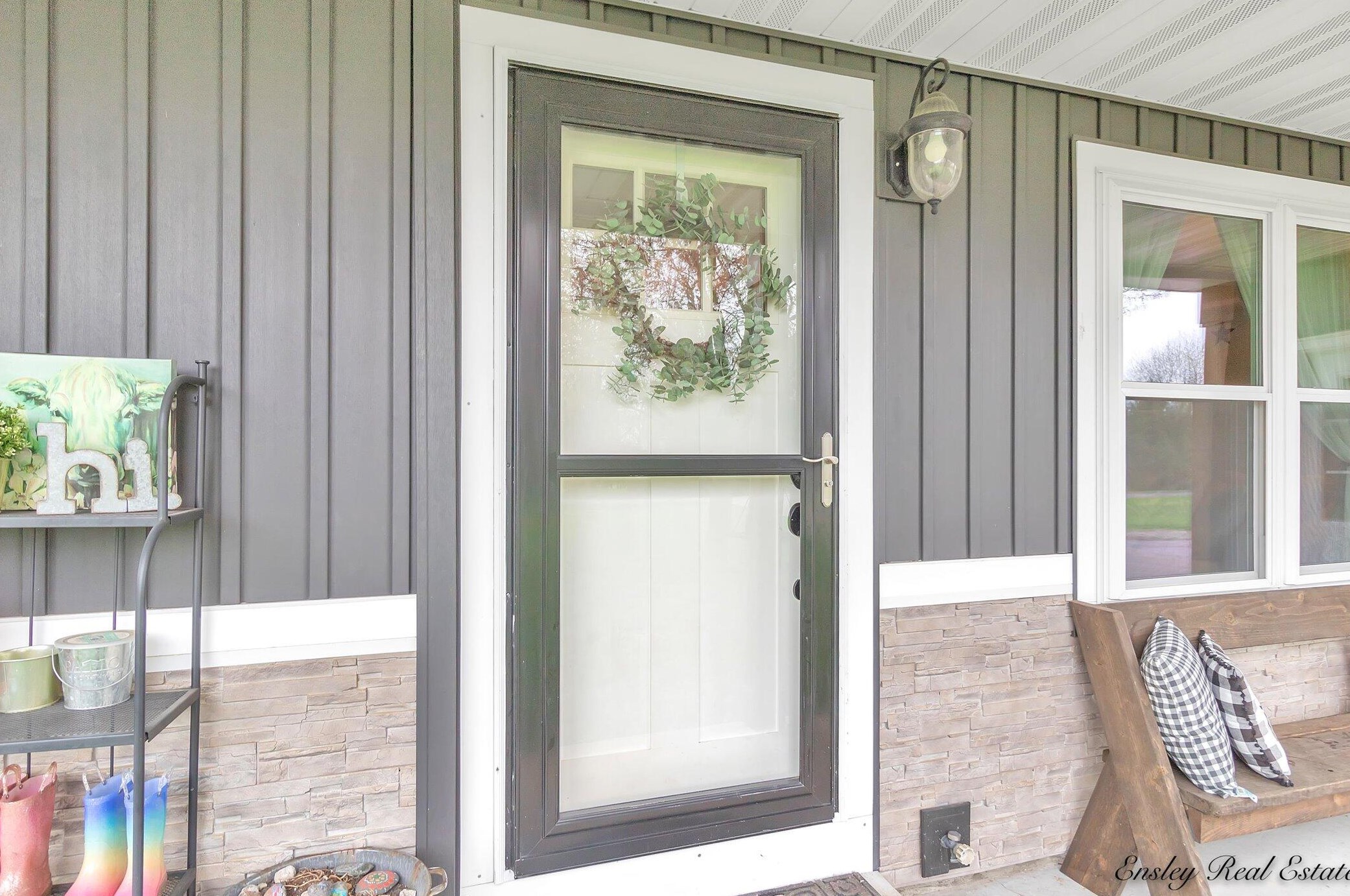 8899 Kraft Ave, Caledonia MI 49316-7682 exterior