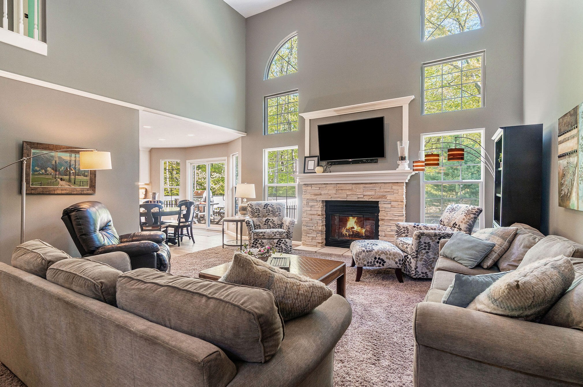 15229 Kelly St, Spring Lake MI 49456-1539 exterior